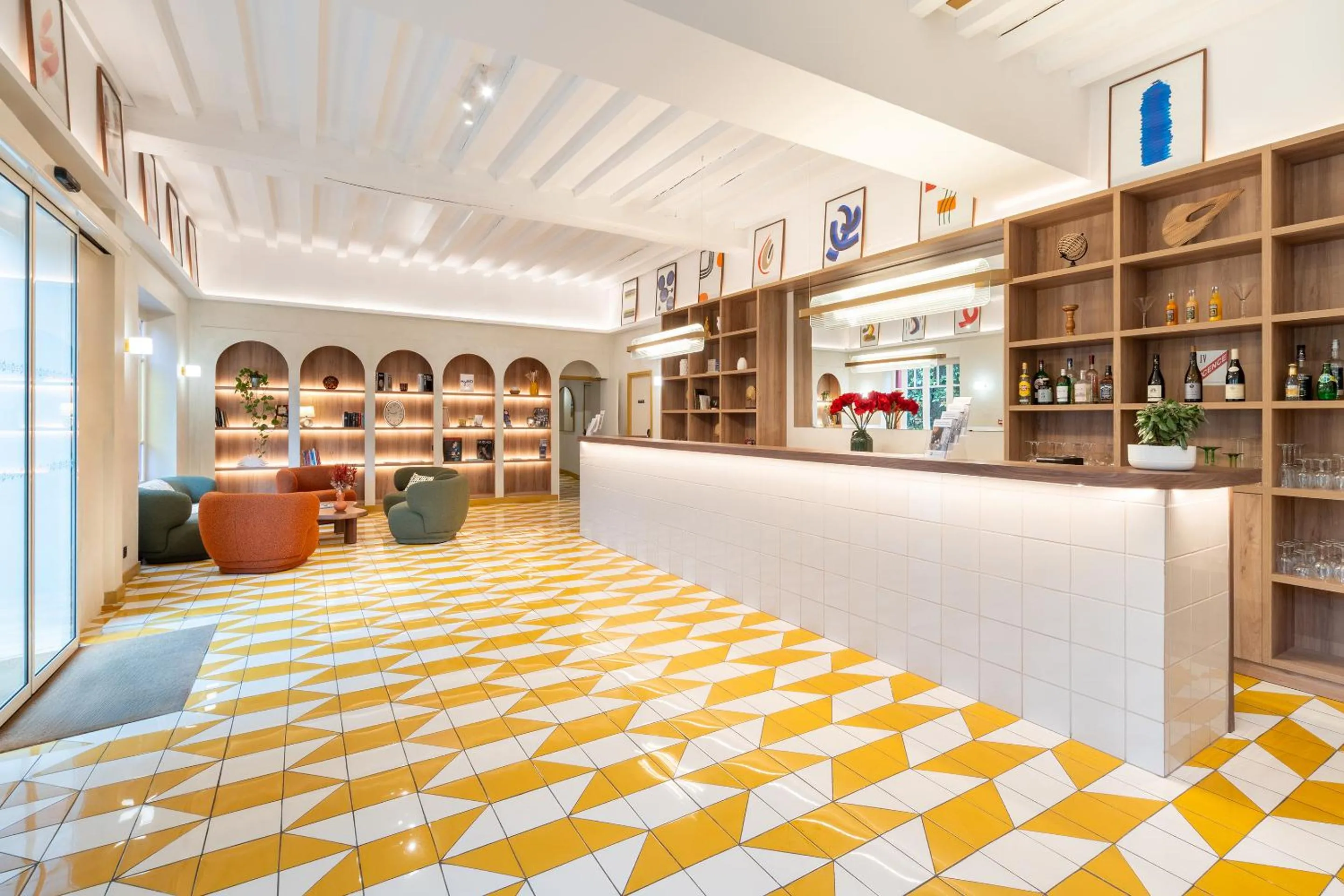 Lobby or reception in Best Western Plus Au Grand Saint Jean