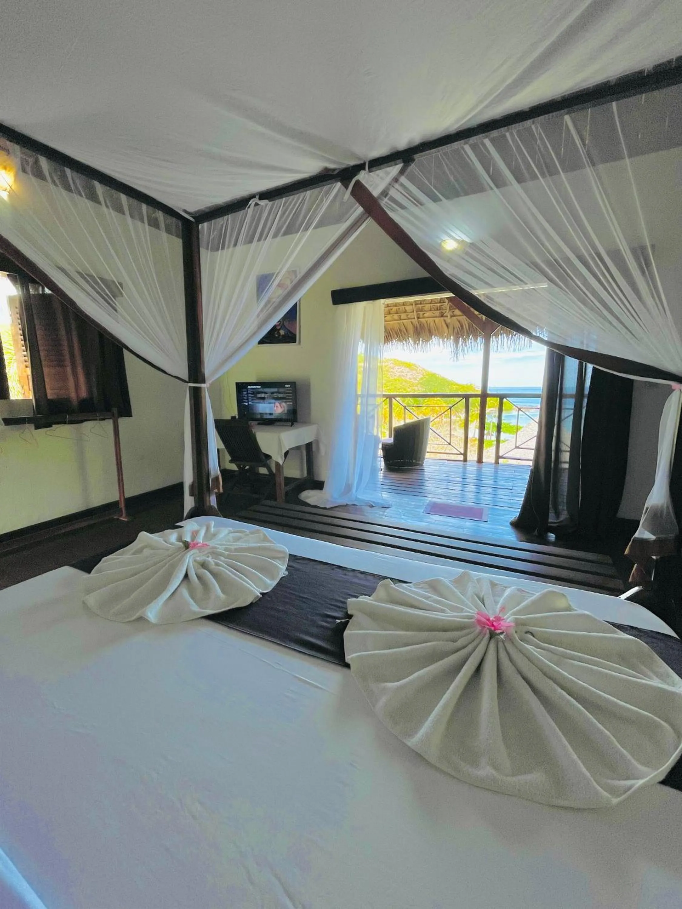 Bed in Hotel Océan Beach Sakatia