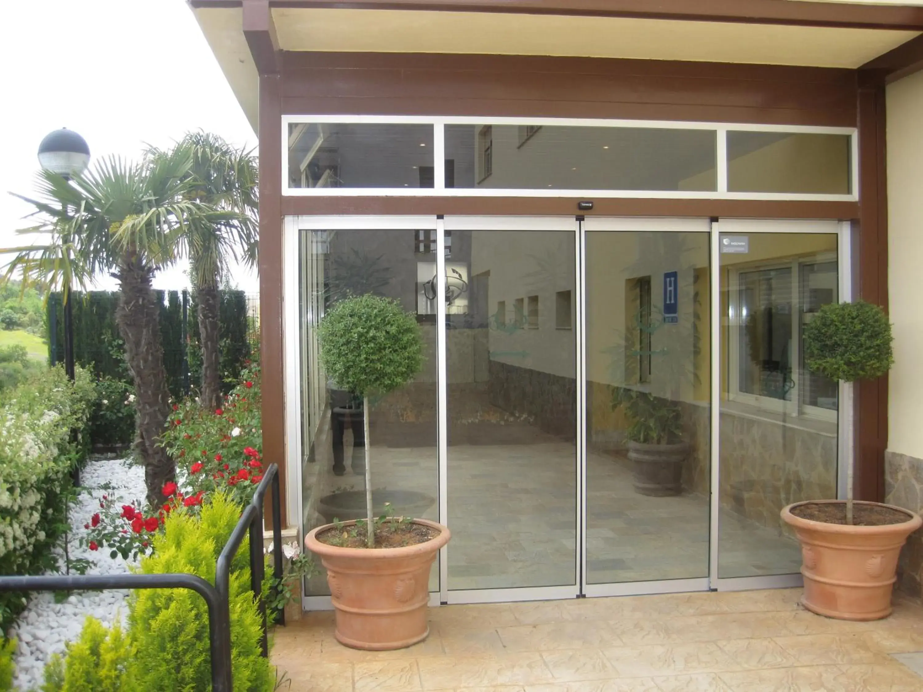 Facade/entrance in Hotel Sierra Luz Facade/entrance in Hotel Sierra Luz