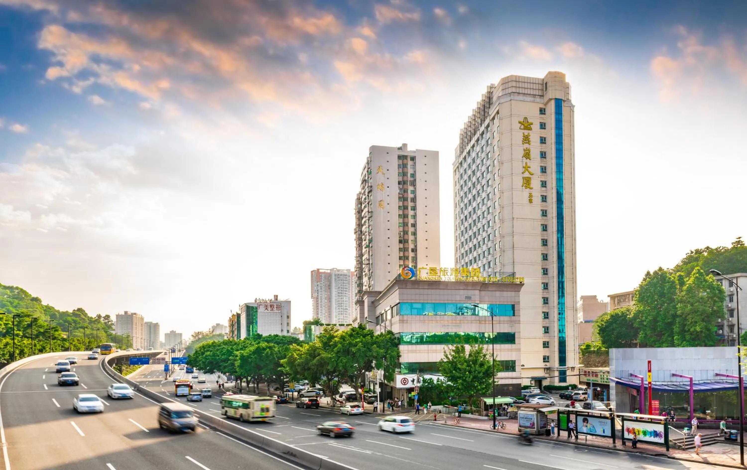 Property building in Yanling Hotel