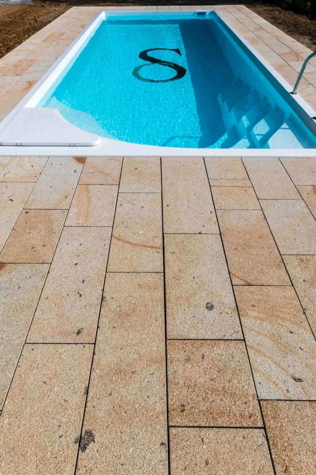 Swimming pool in Hotel Santa Cruz