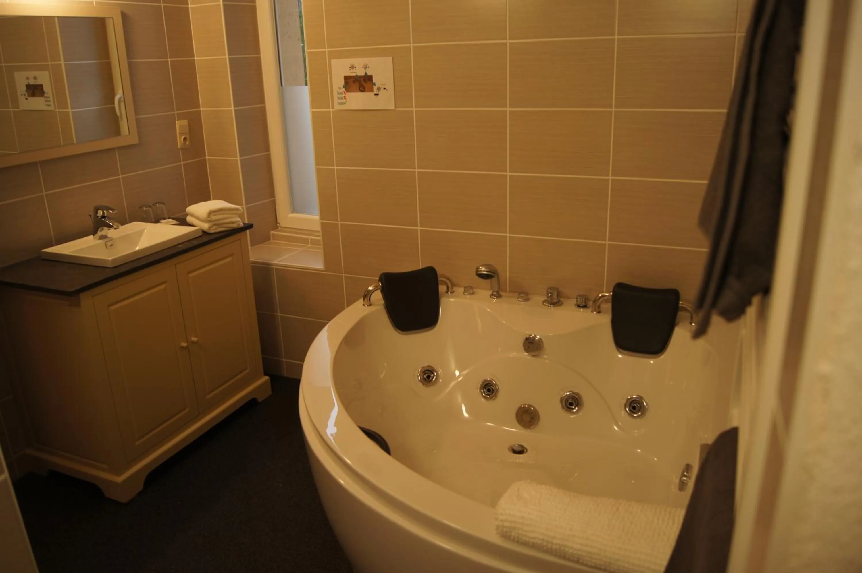 Bathroom in Hotel Bouillon