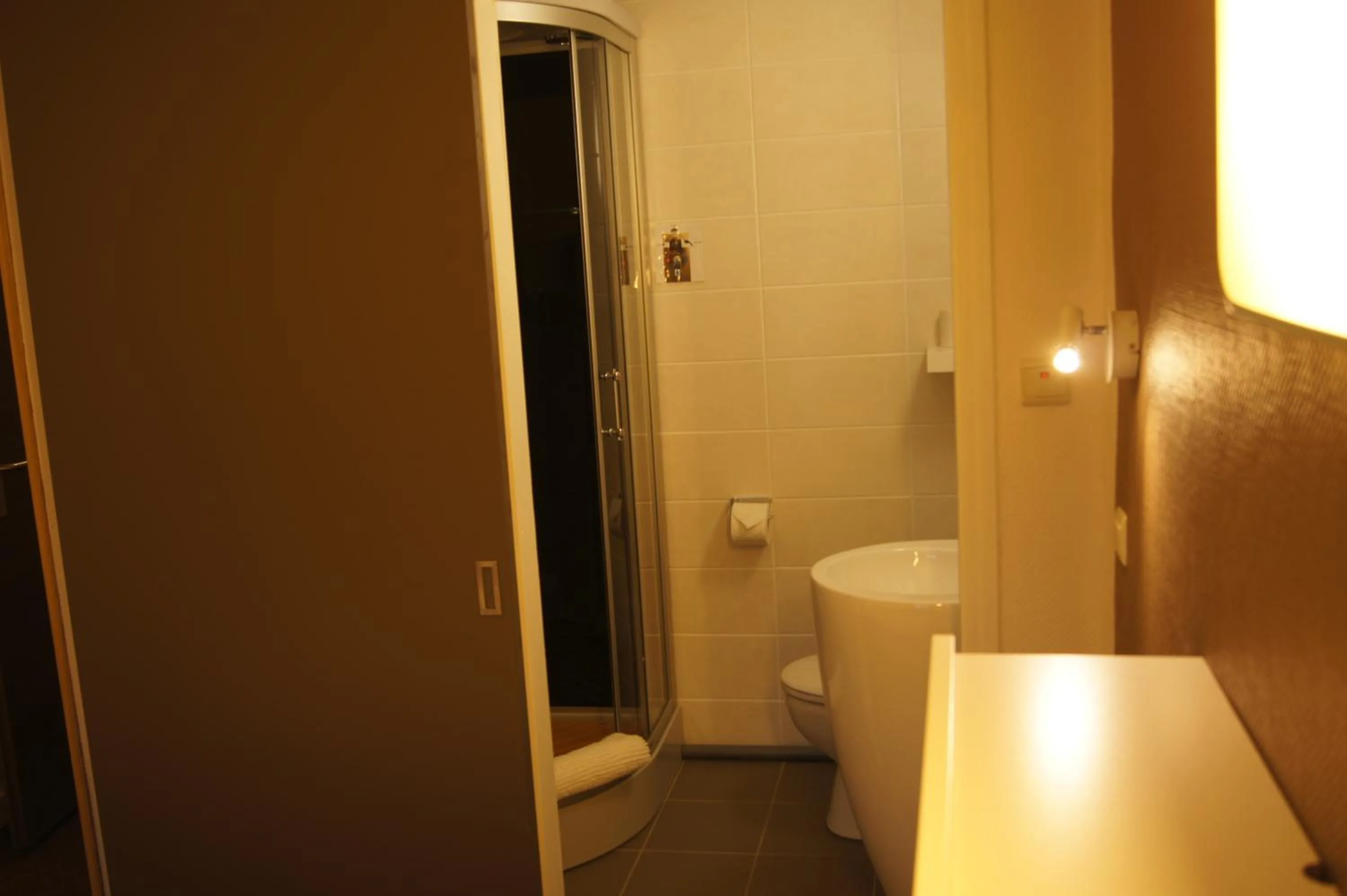 Bathroom in Hotel Bouillon