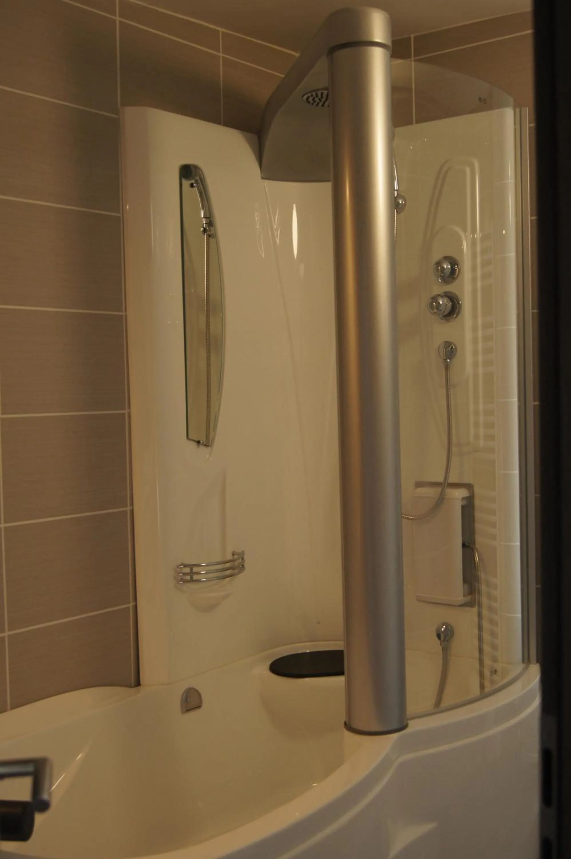Bathroom in Hotel Bouillon