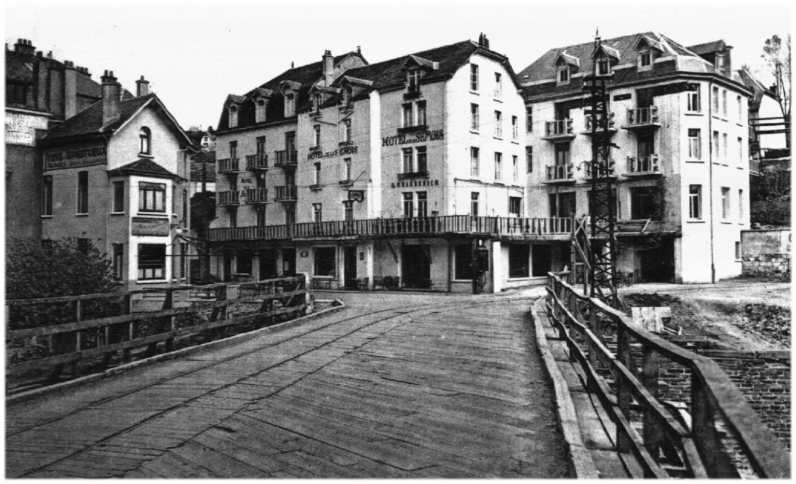 Facade/entrance in Hotel Bouillon