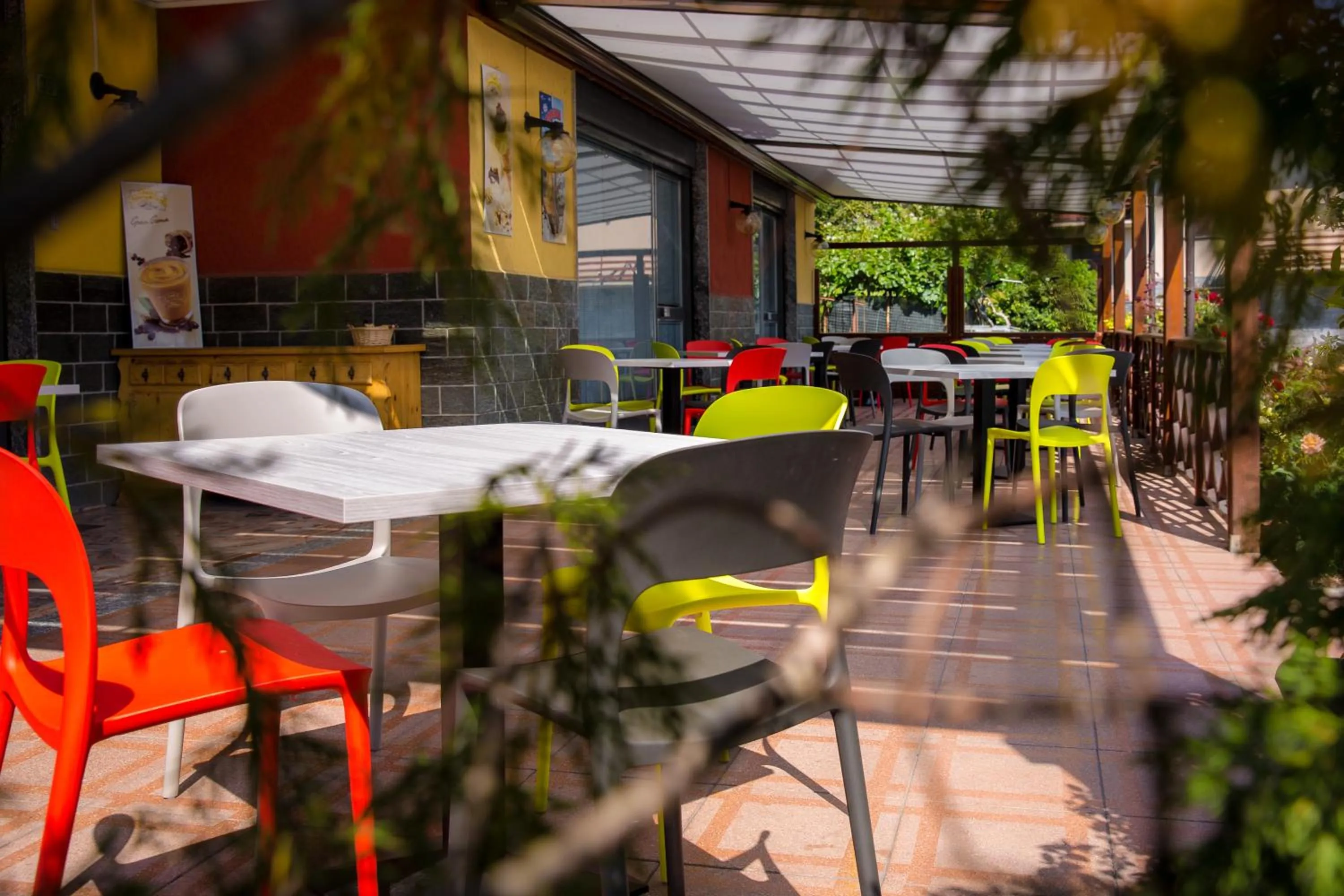 Property building in La Svolta