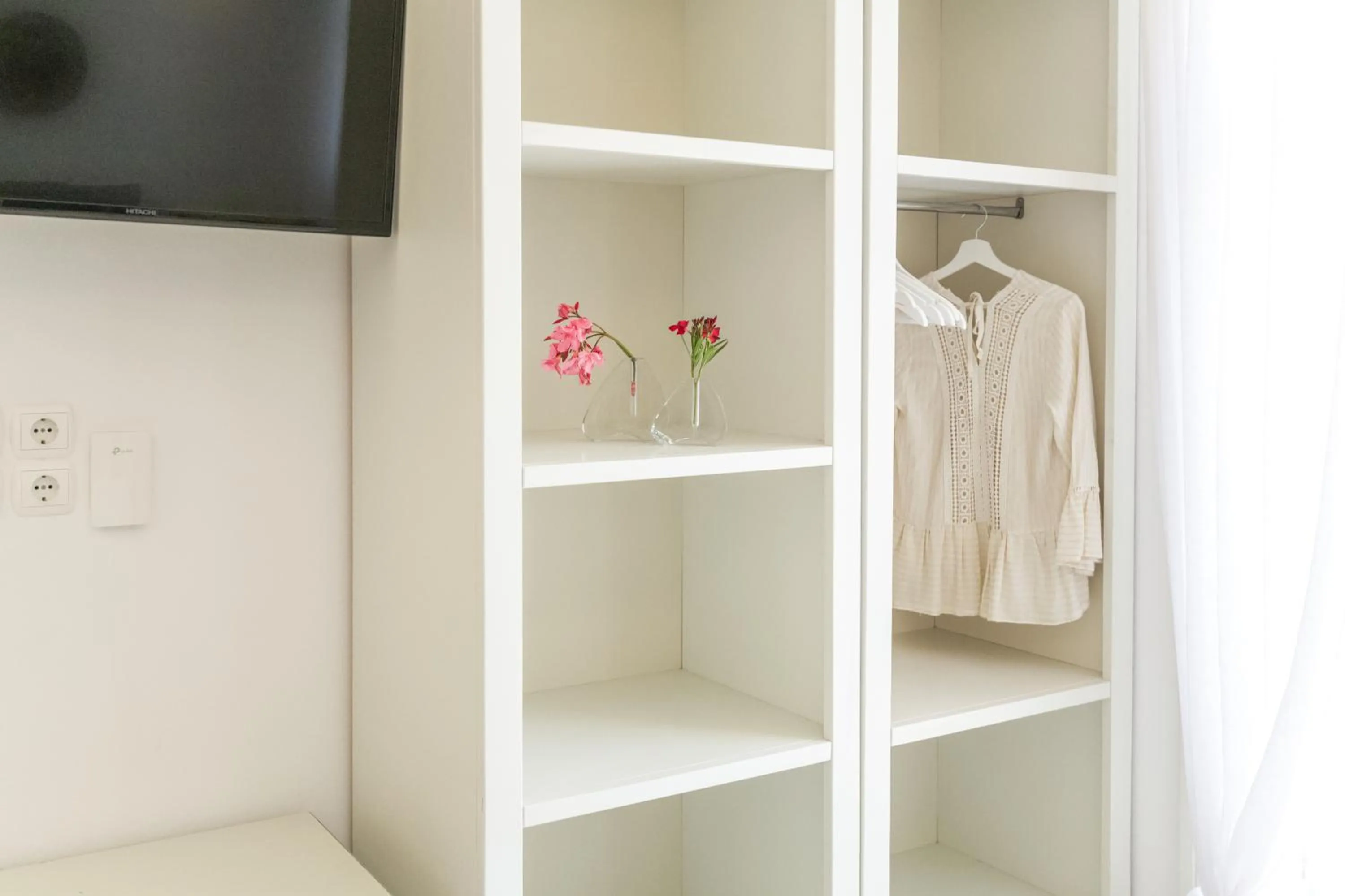 Alexandros Apartments