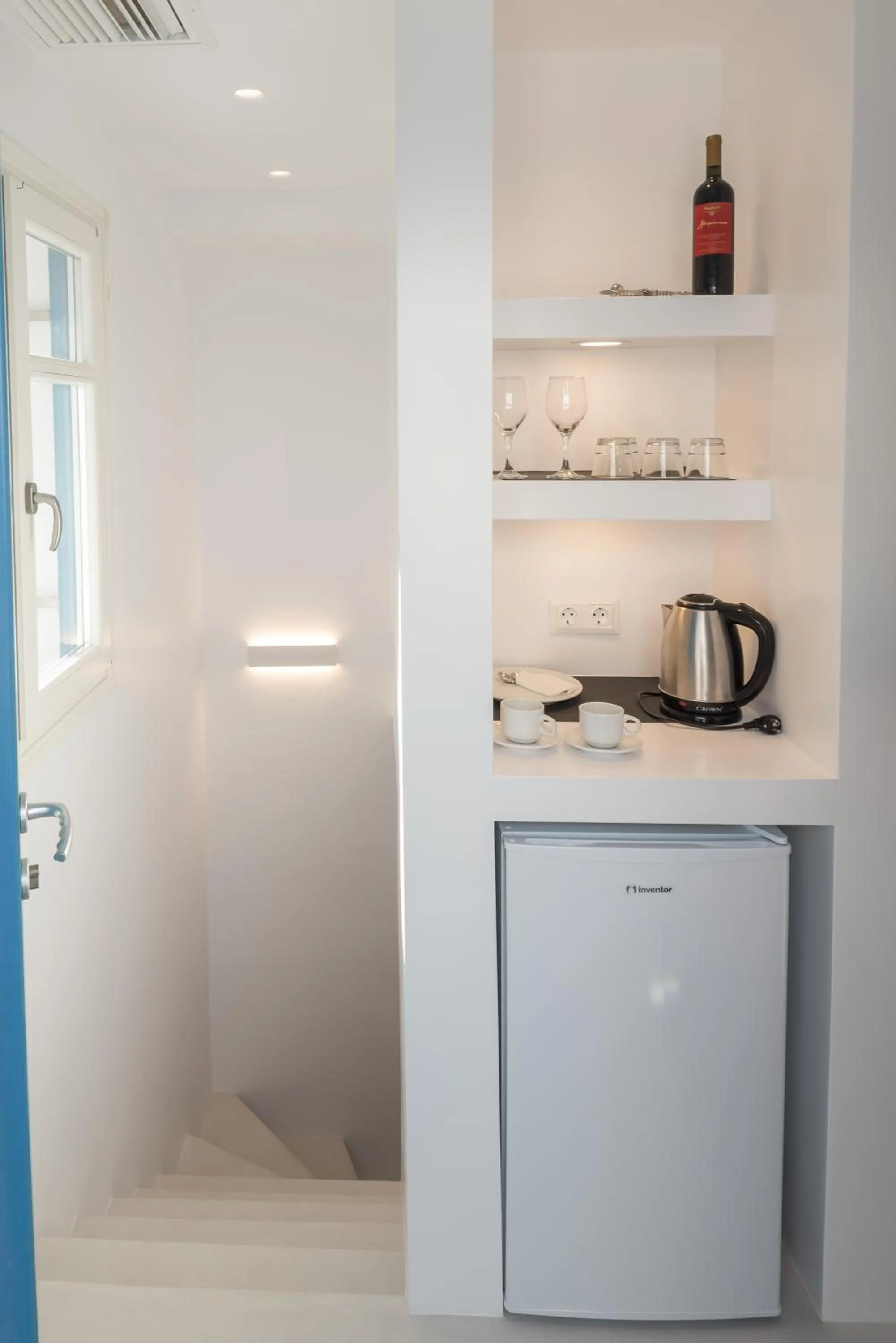 Alexandros Apartments