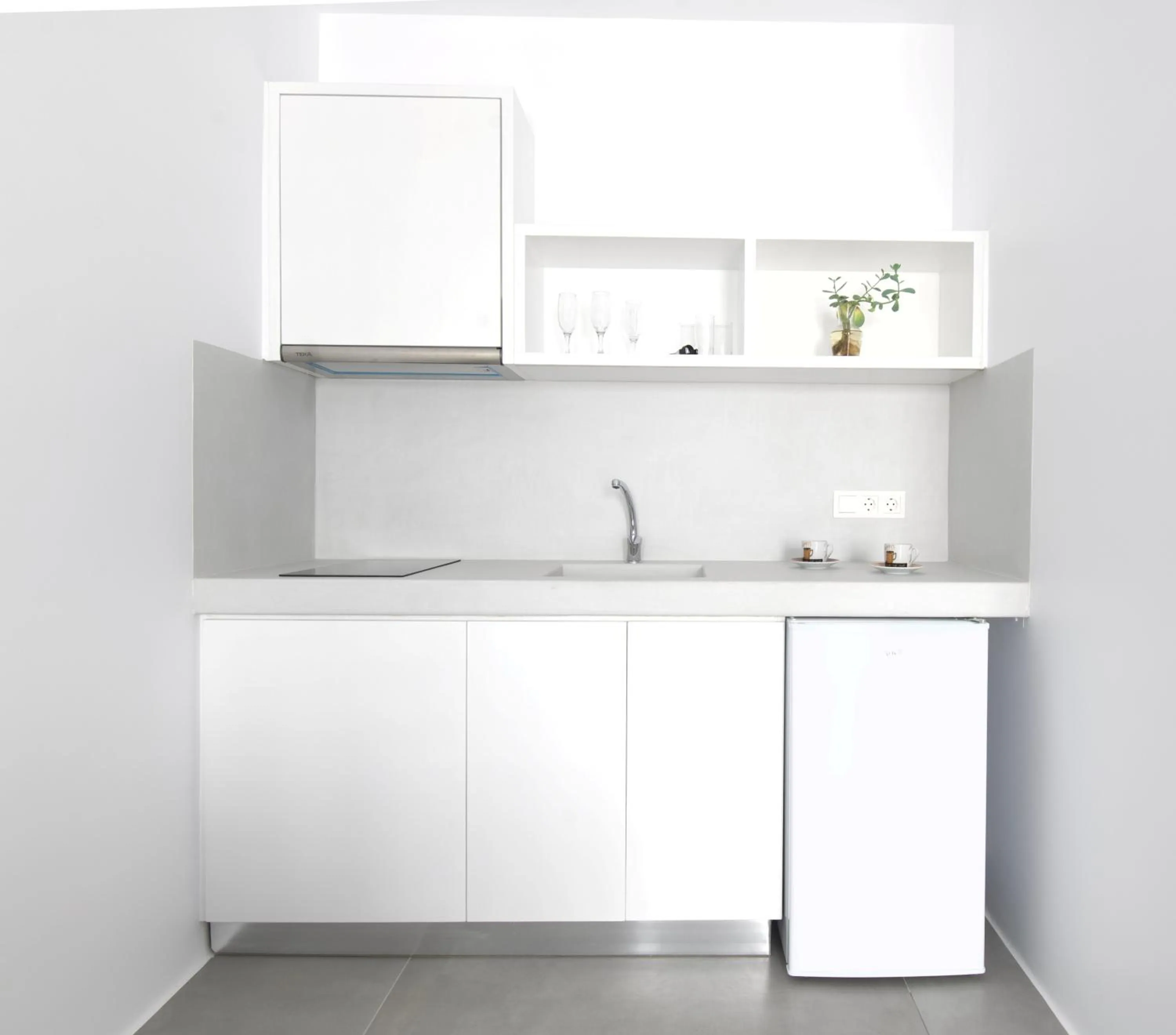 Alexandros Apartments