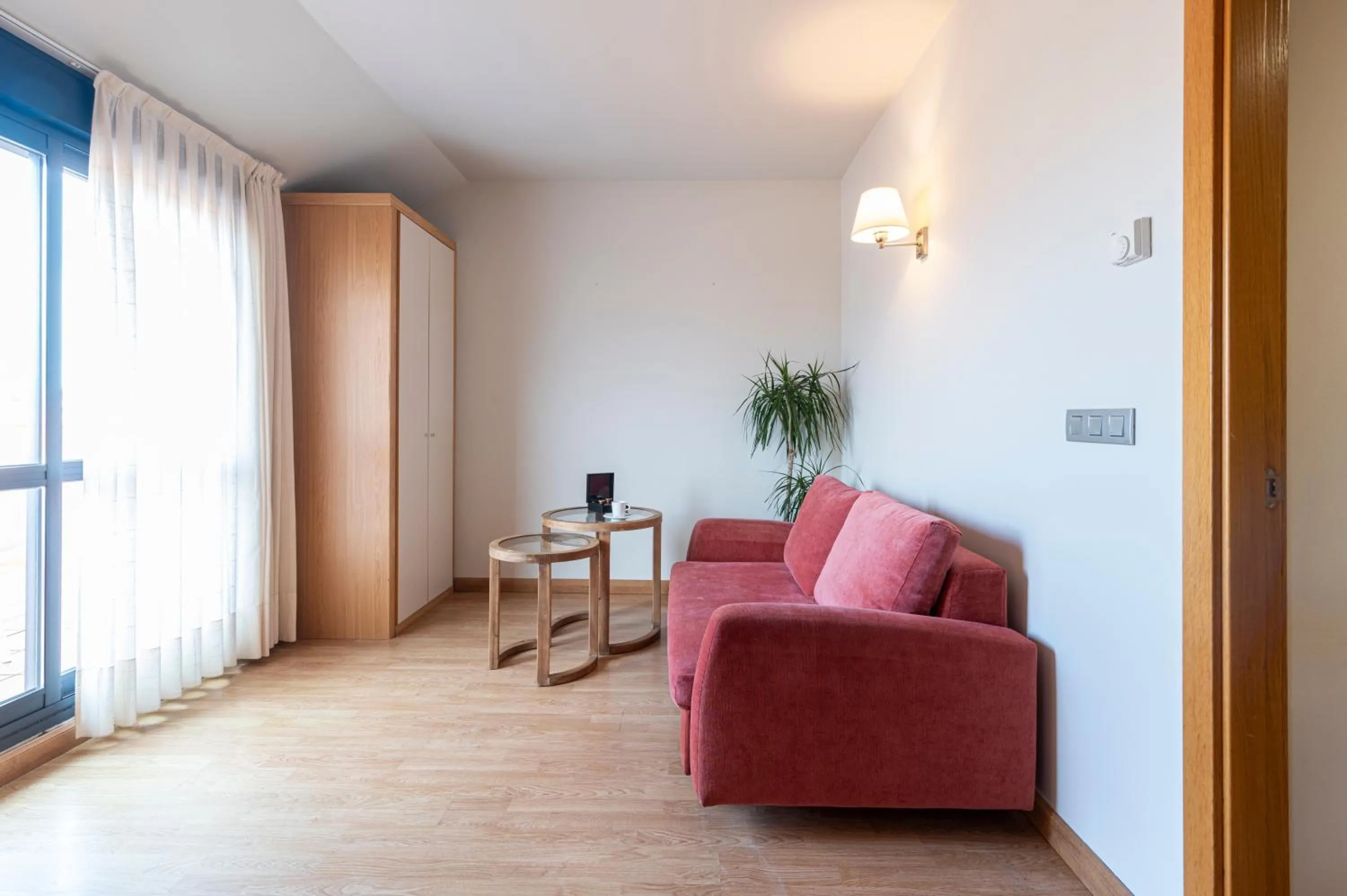 Photo of the whole room in Hotel Viadero