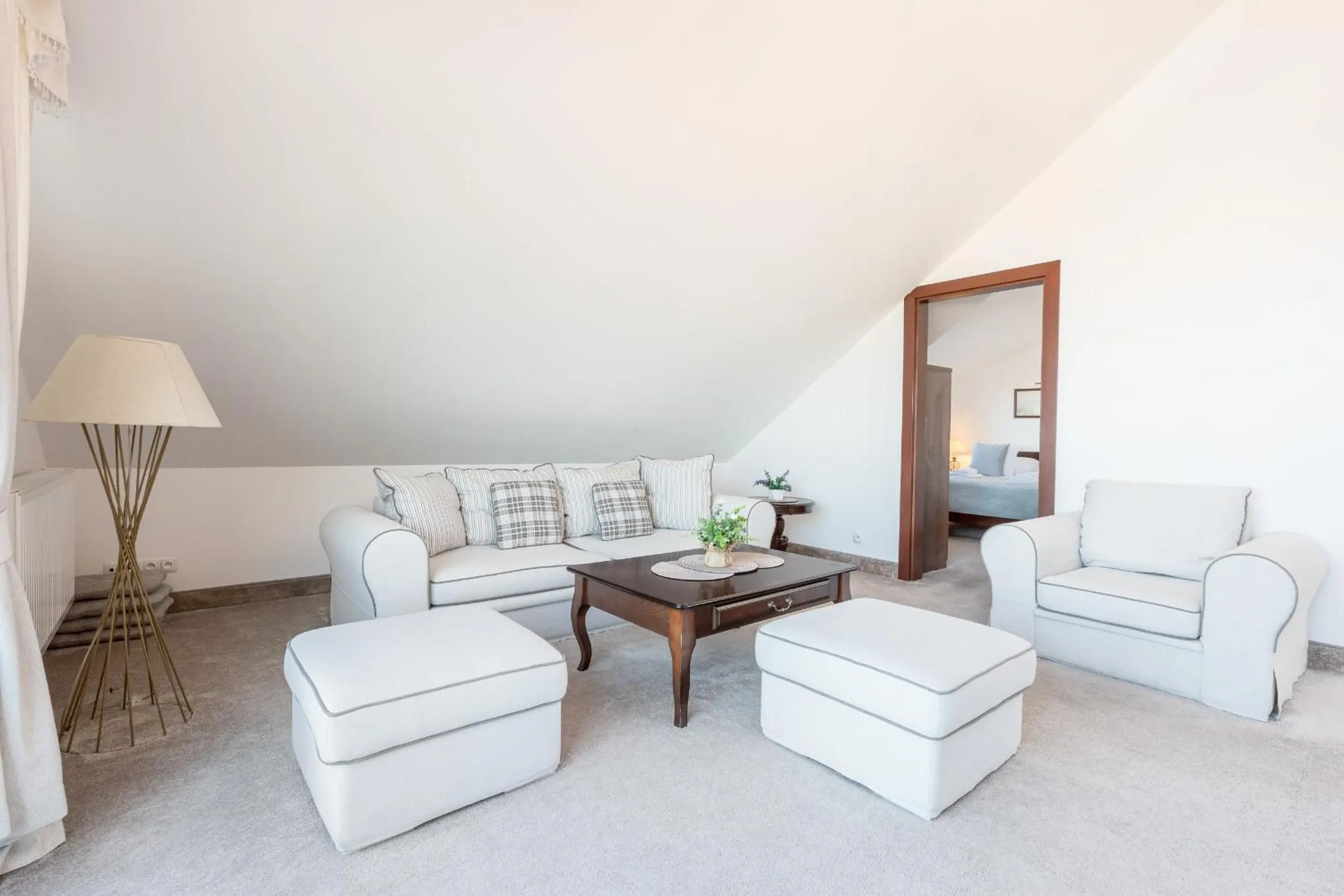 Day in COLUMBUS Apartamenty Ustka - Limanowskiego 1