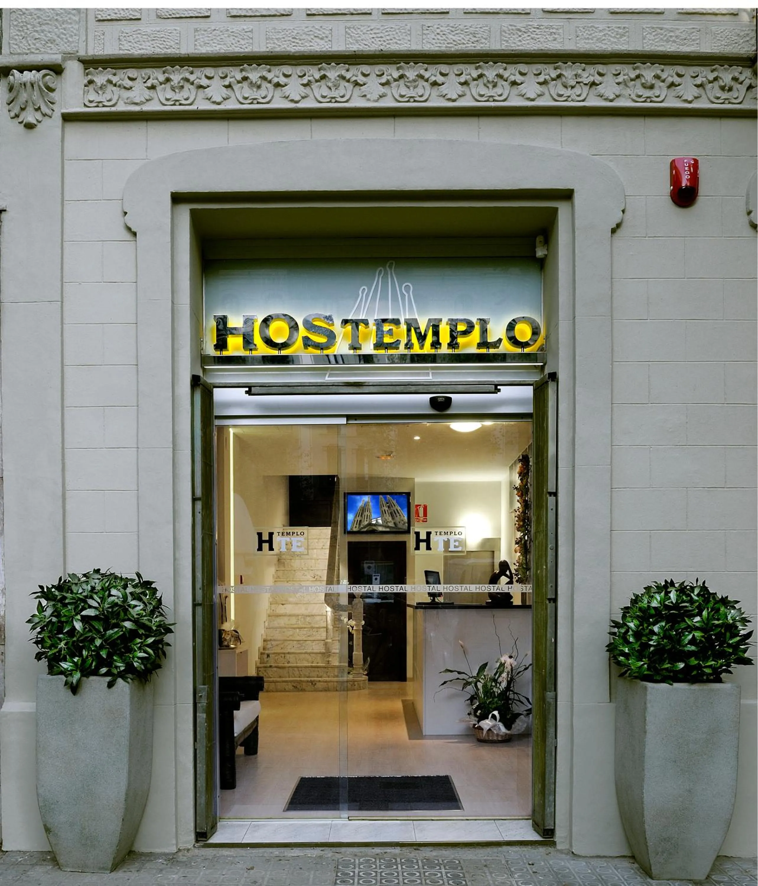 Facade/entrance in Hostemplo Sagrada Familia