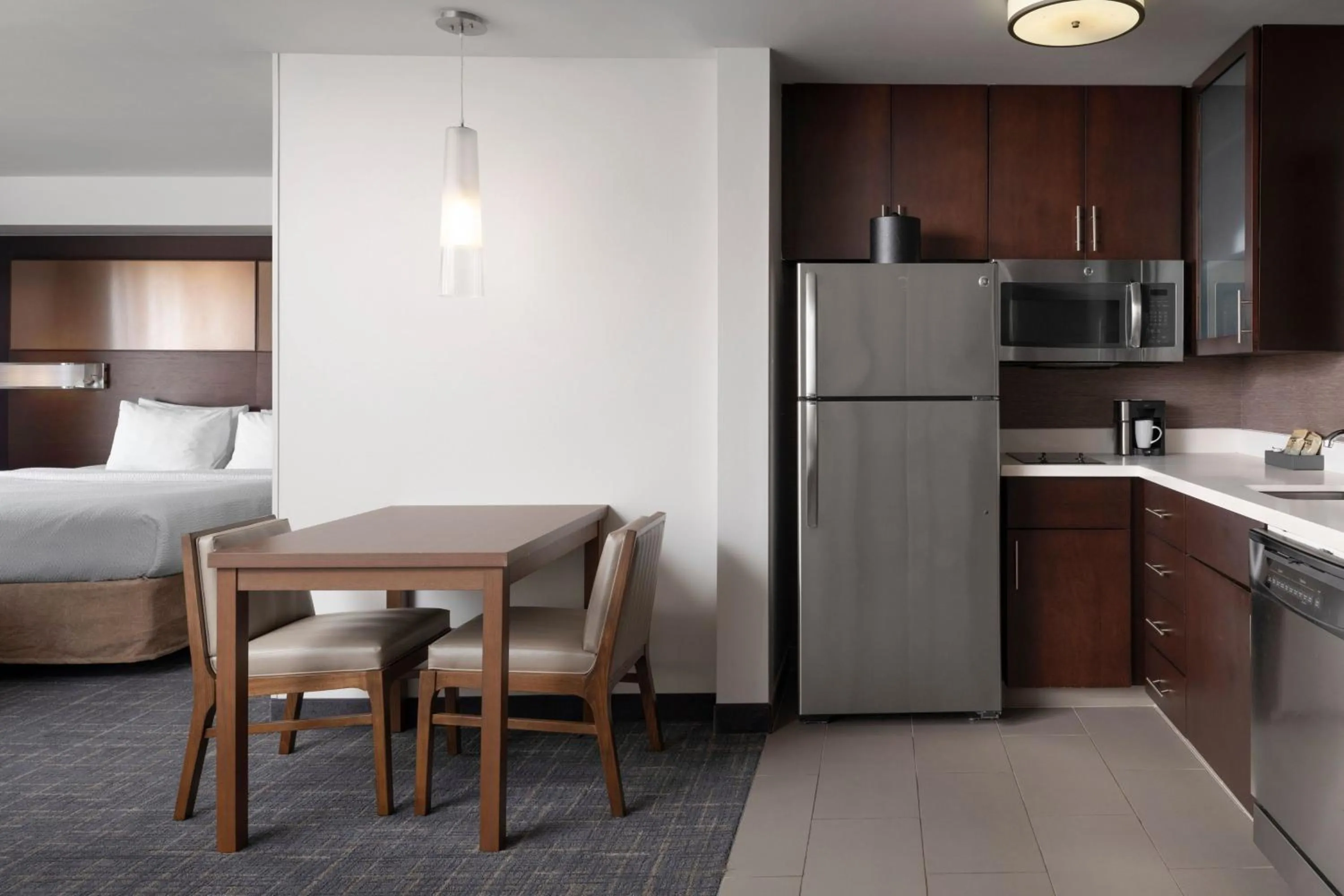 Bedroom, Bed in Residence Inn by Marriott Austin Lake Austin/River Place