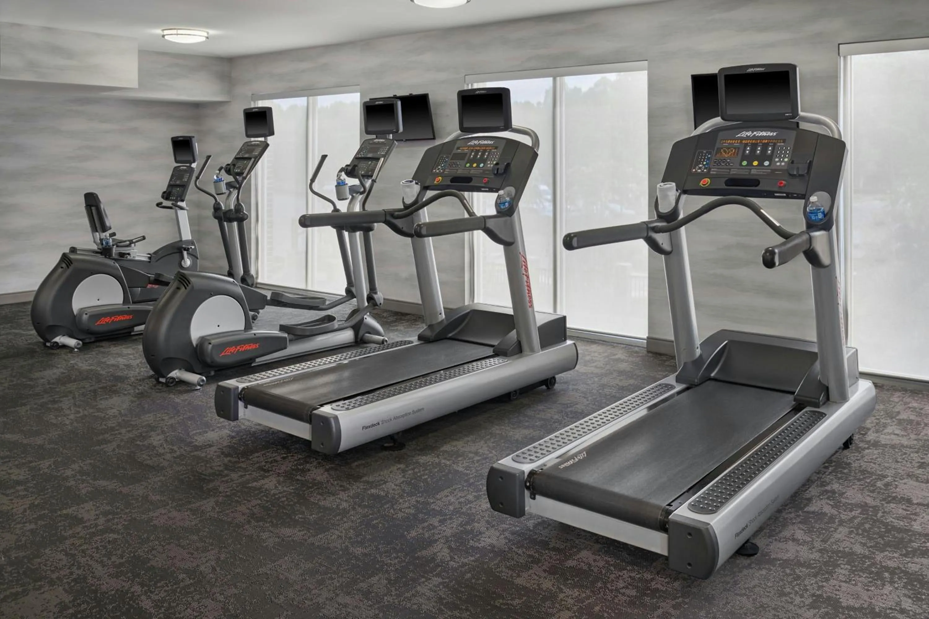 Fitness centre/facilities in Residence Inn by Marriott Charlotte Airport