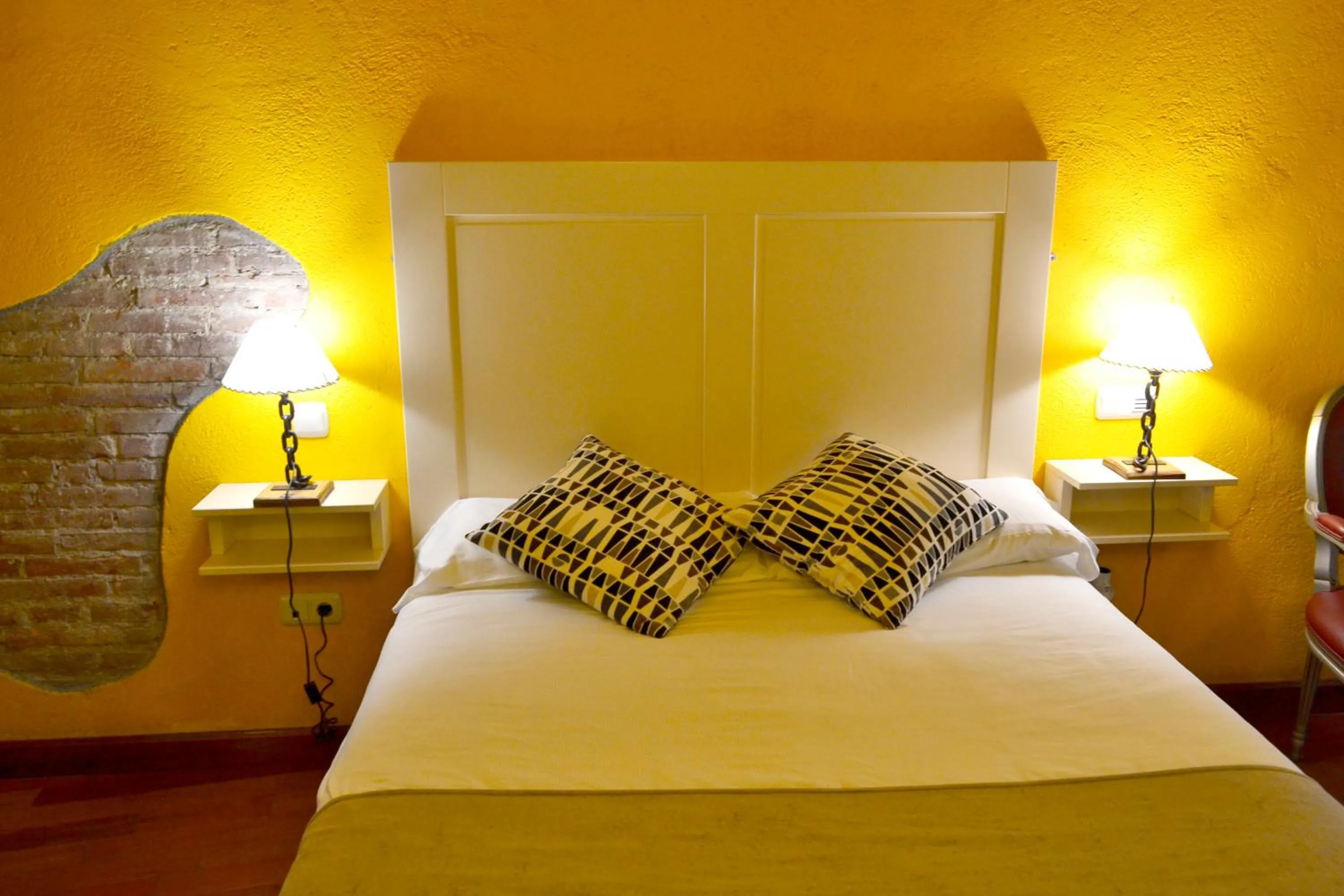 Photo of the whole room, Bed in Hotel Alda Vía León