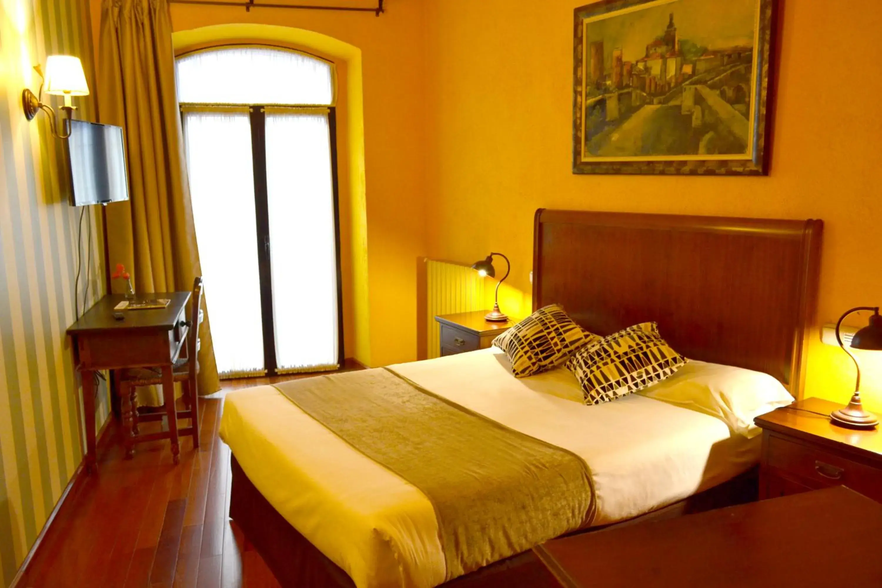 Photo of the whole room, Bed in Hotel Alda Vía León Photo of the whole room, Bed in Hotel Alda Vía León