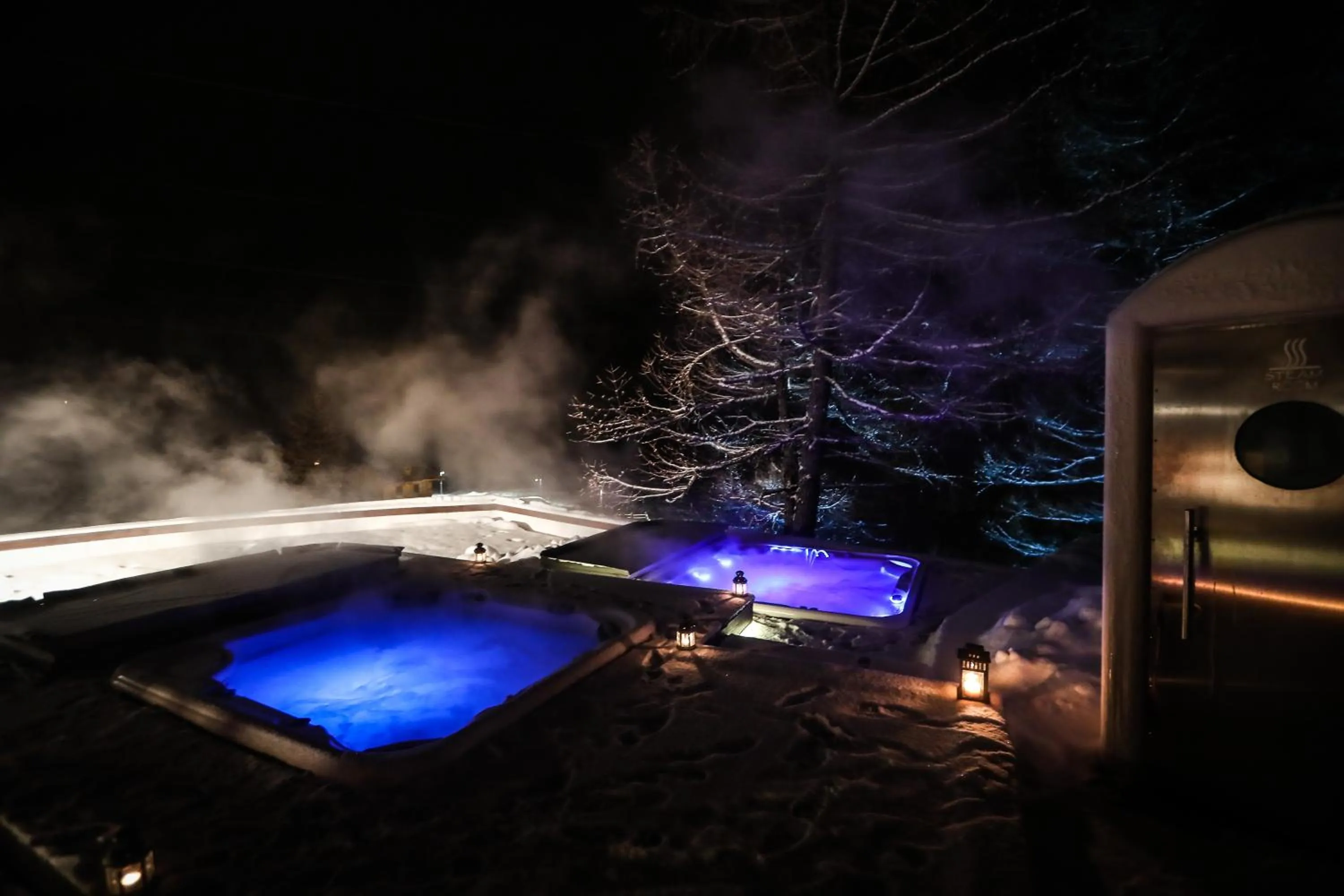 Breakfast in Les Neiges D'Antan