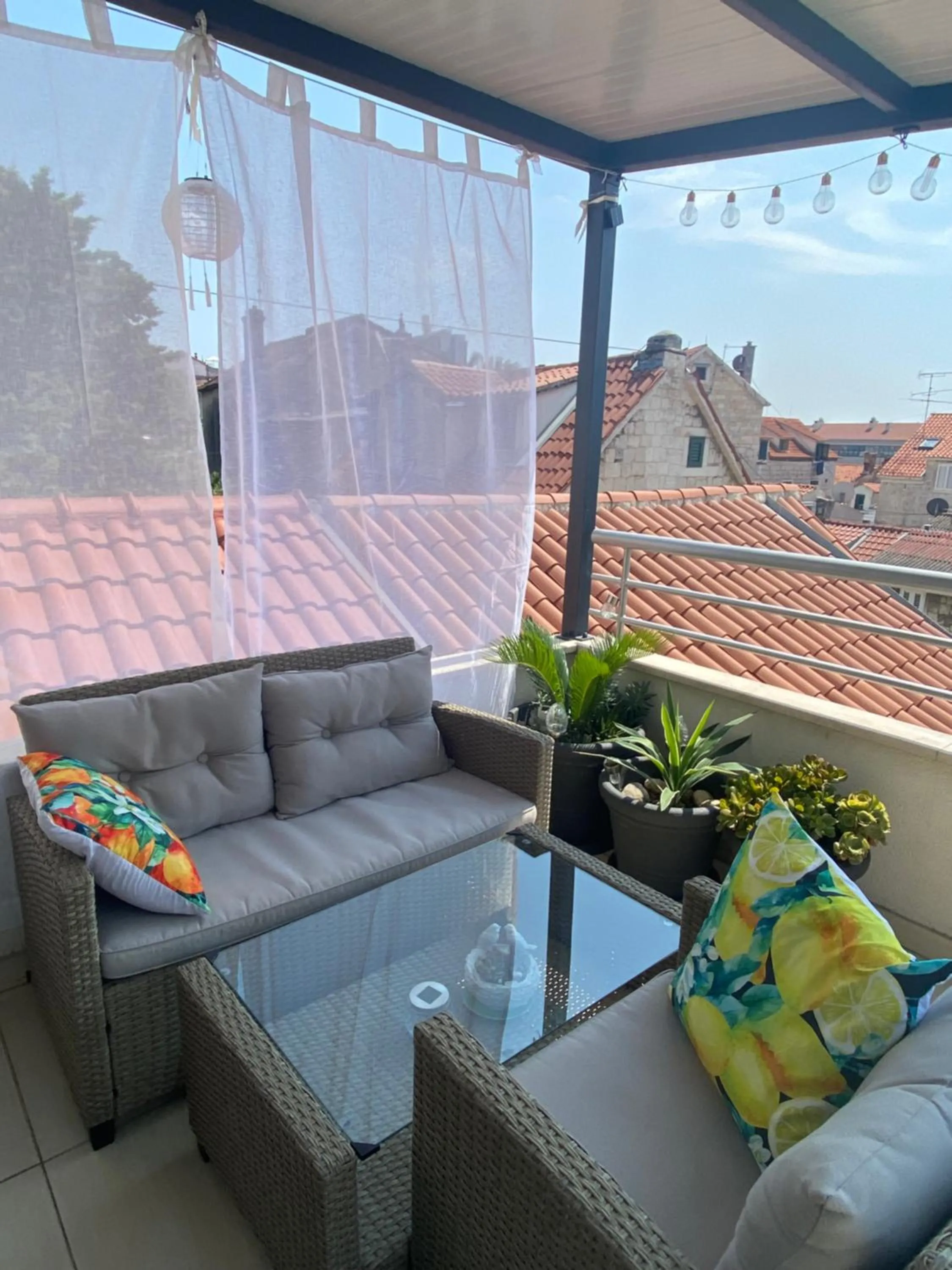 Balcony/Terrace in Apartment Dome