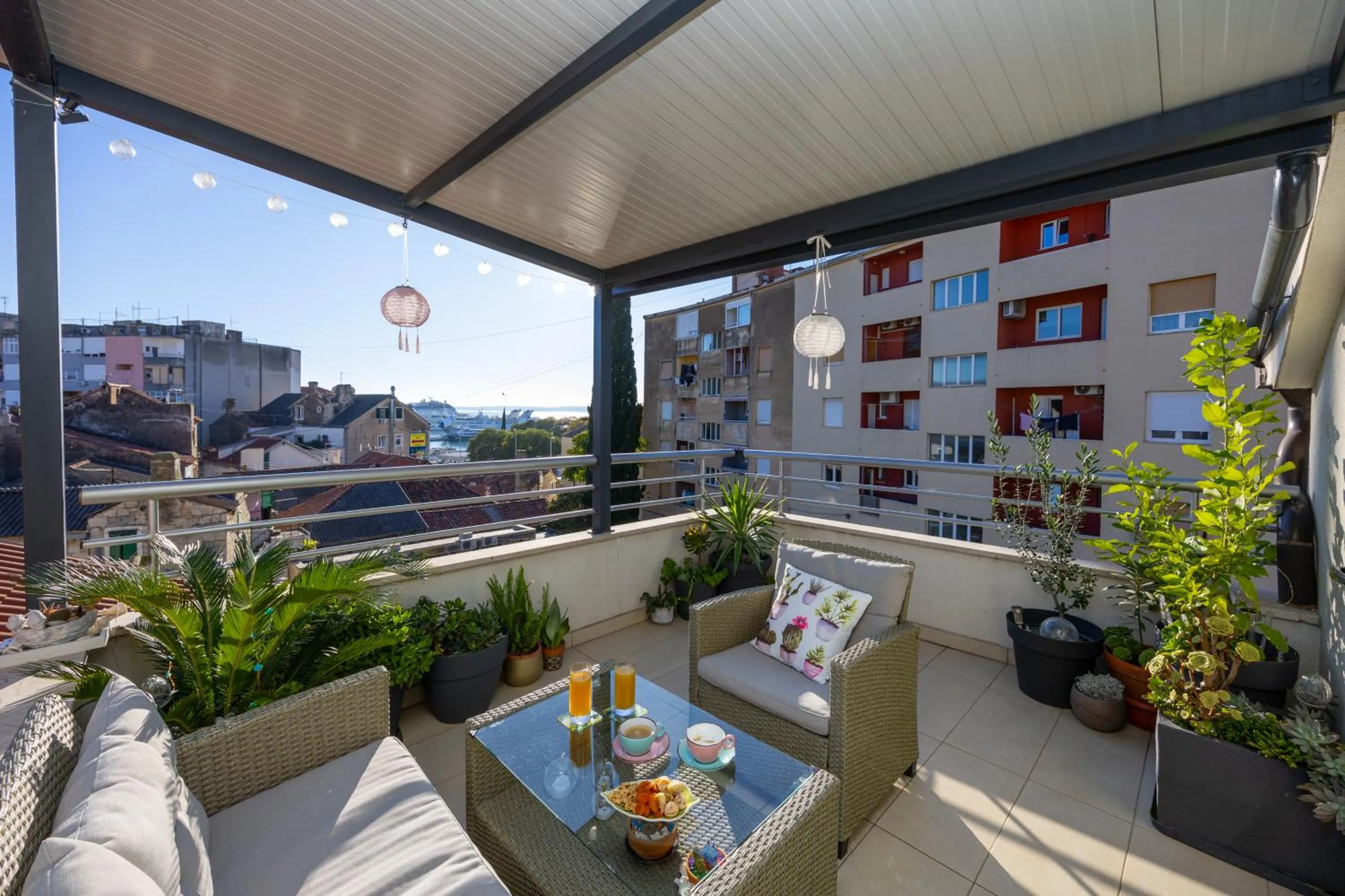 Balcony/Terrace in Apartment Dome