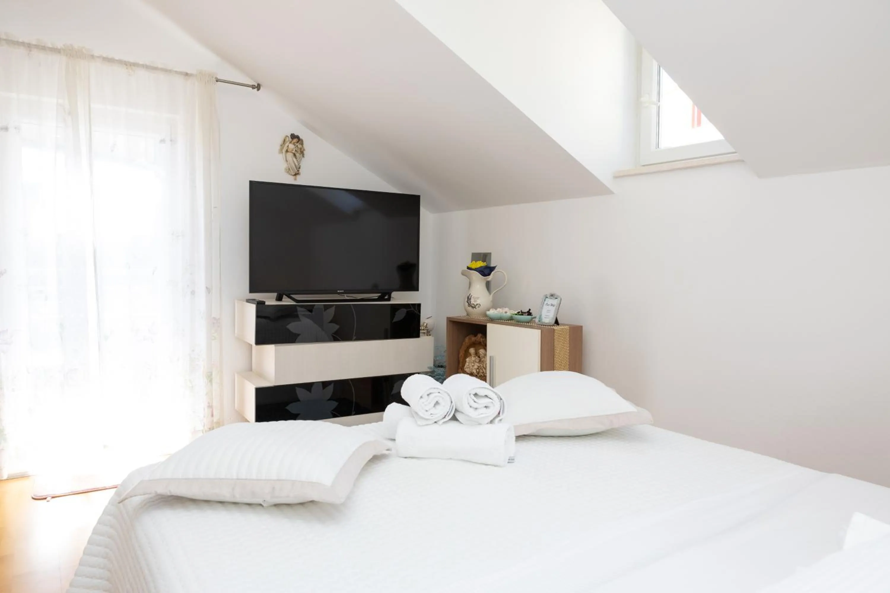 Bed in Apartment Dome