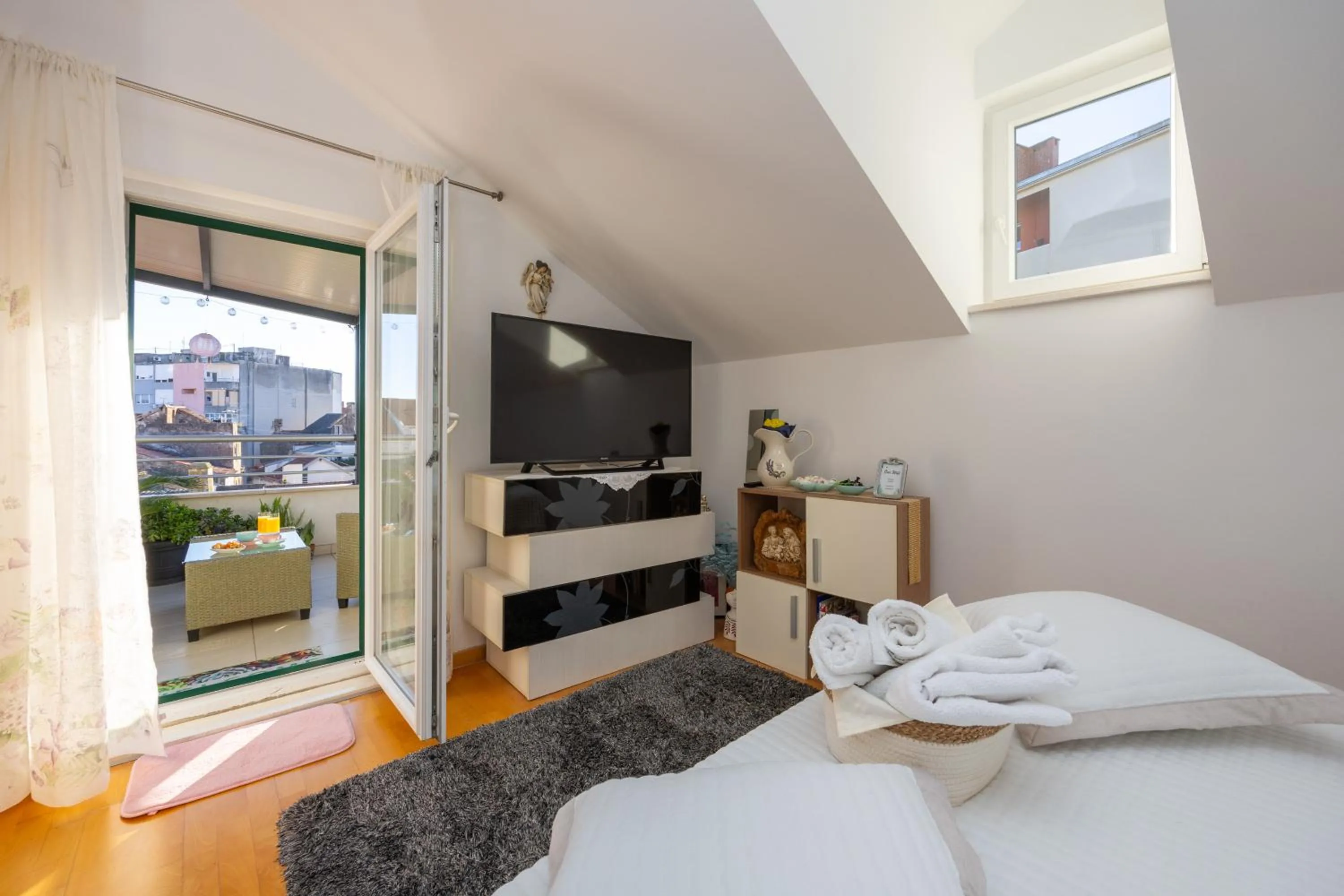 View (from property/room), Bed in Apartment Dome