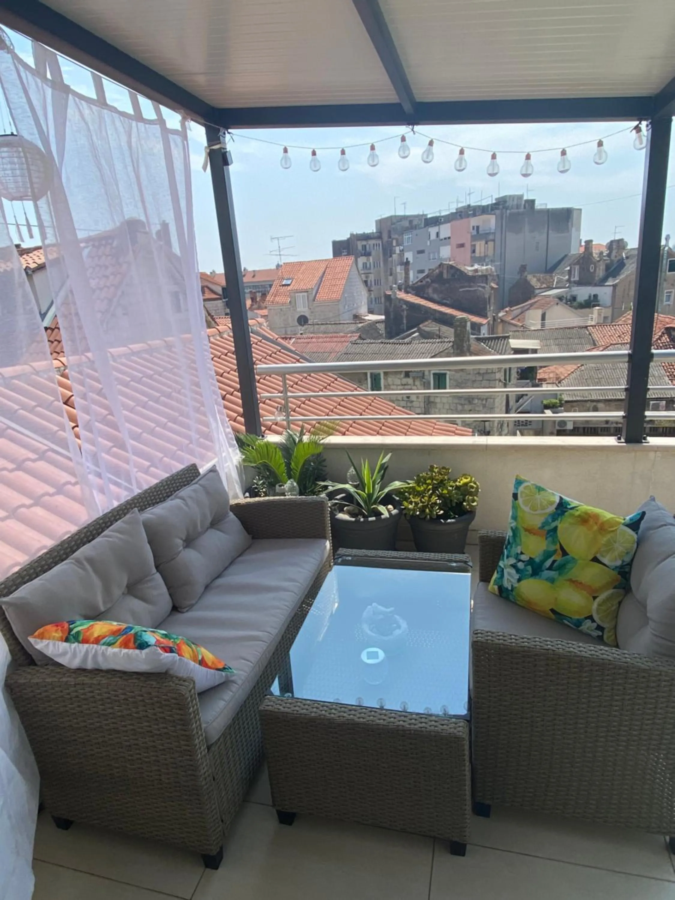 Balcony/Terrace in Apartment Dome