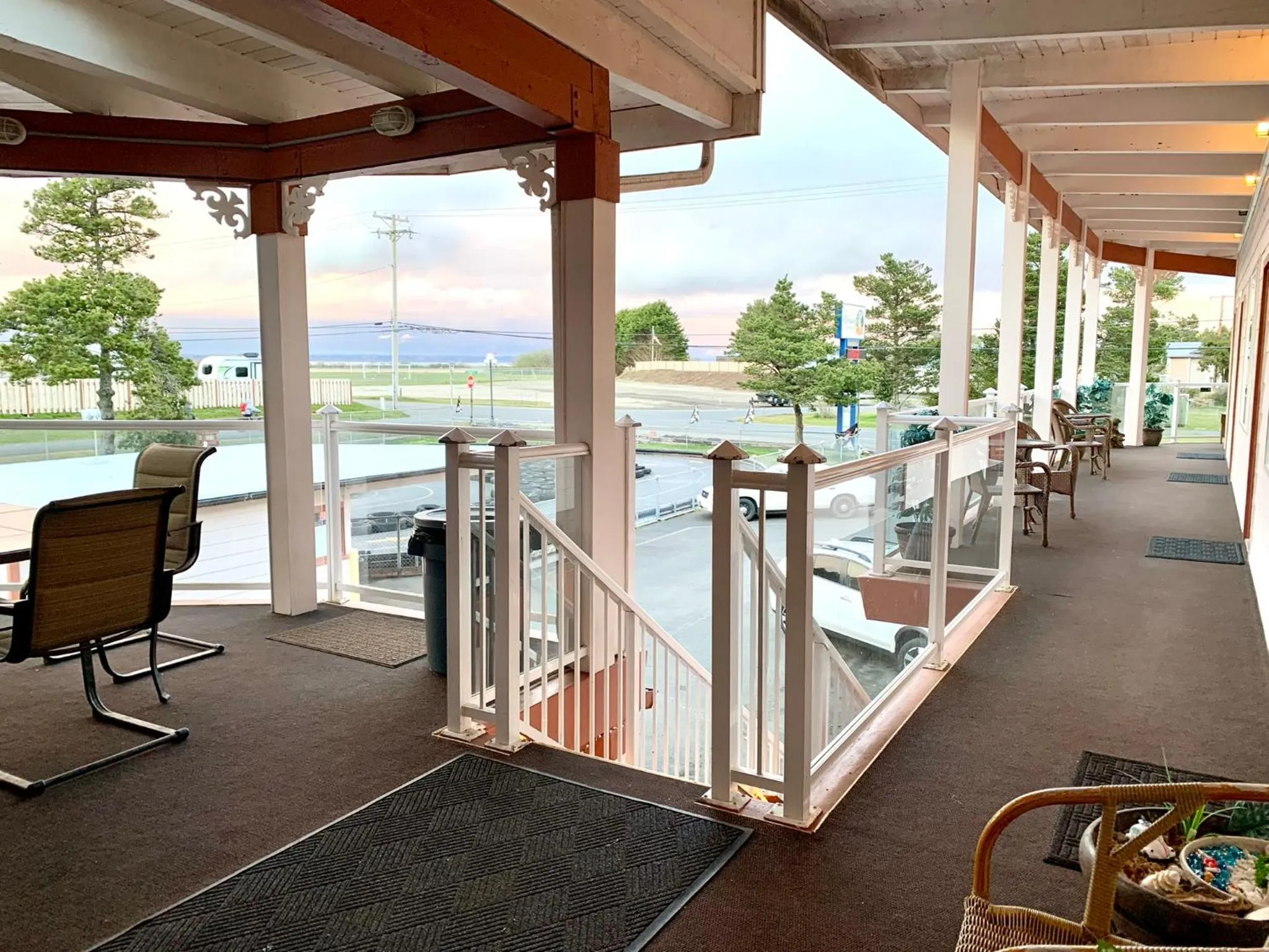 Balcony/Terrace in Breakers Boutique Inn