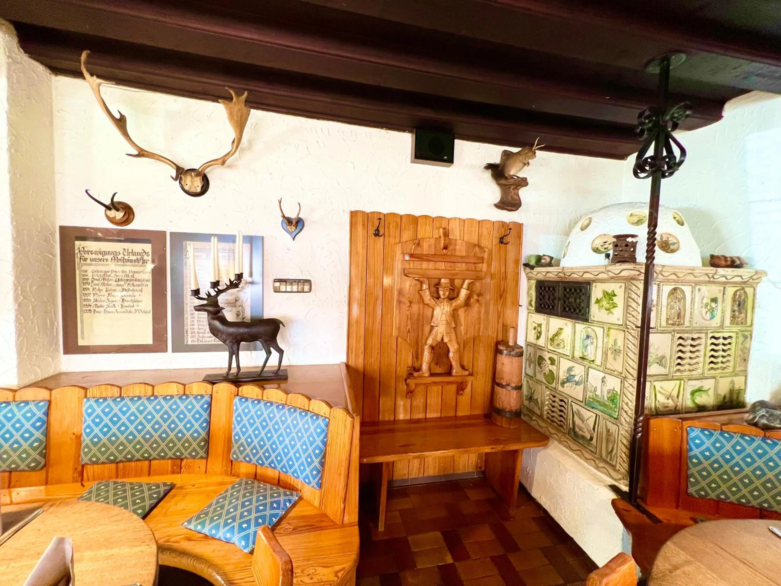 Restaurant/places to eat in Hotel Bärenstüberl