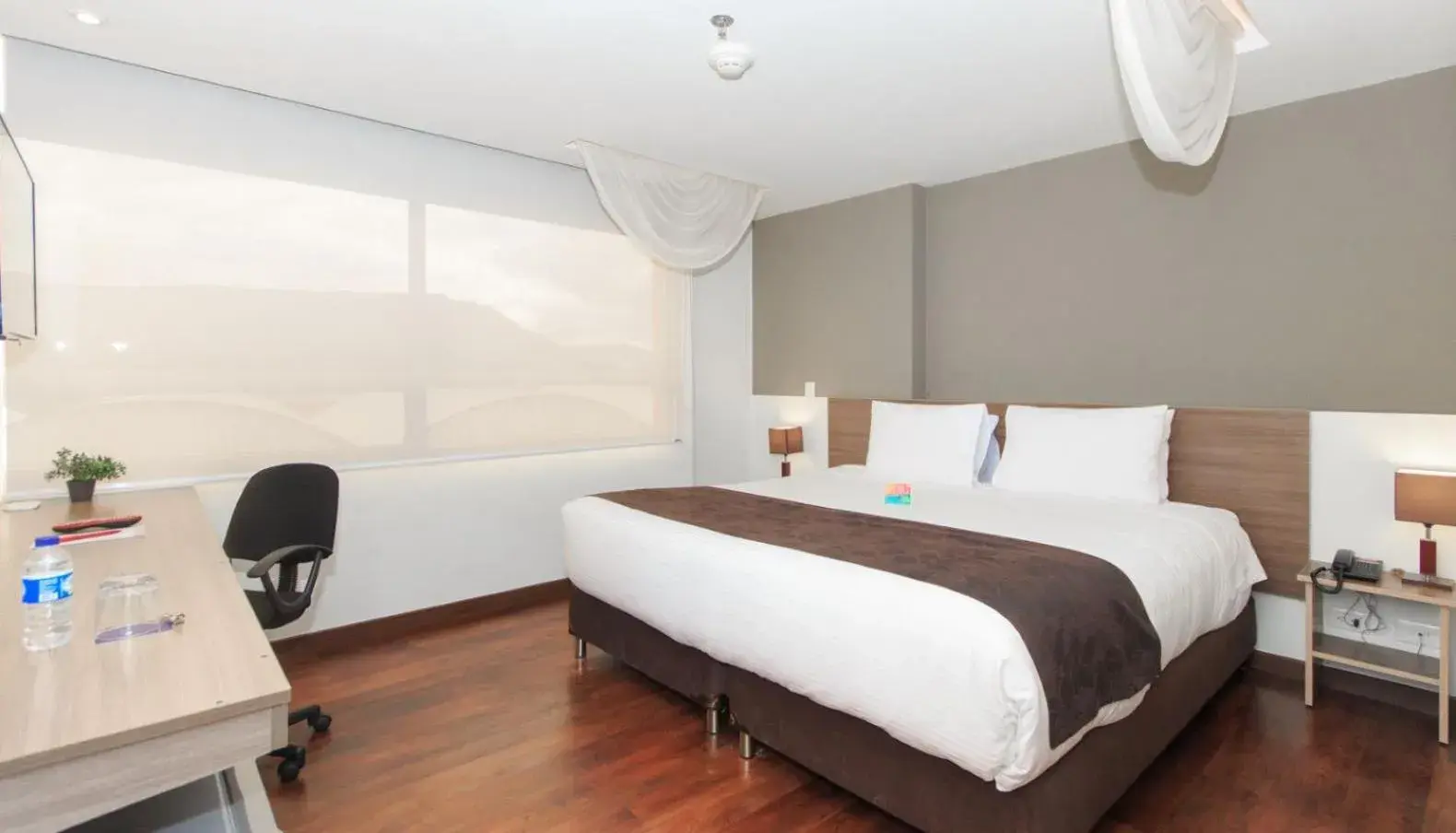 King Room in Pop Art Hotel Tocancipá y Centro de Convenciones King Room in Pop Art Hotel Tocancipá y Centro de Convenciones