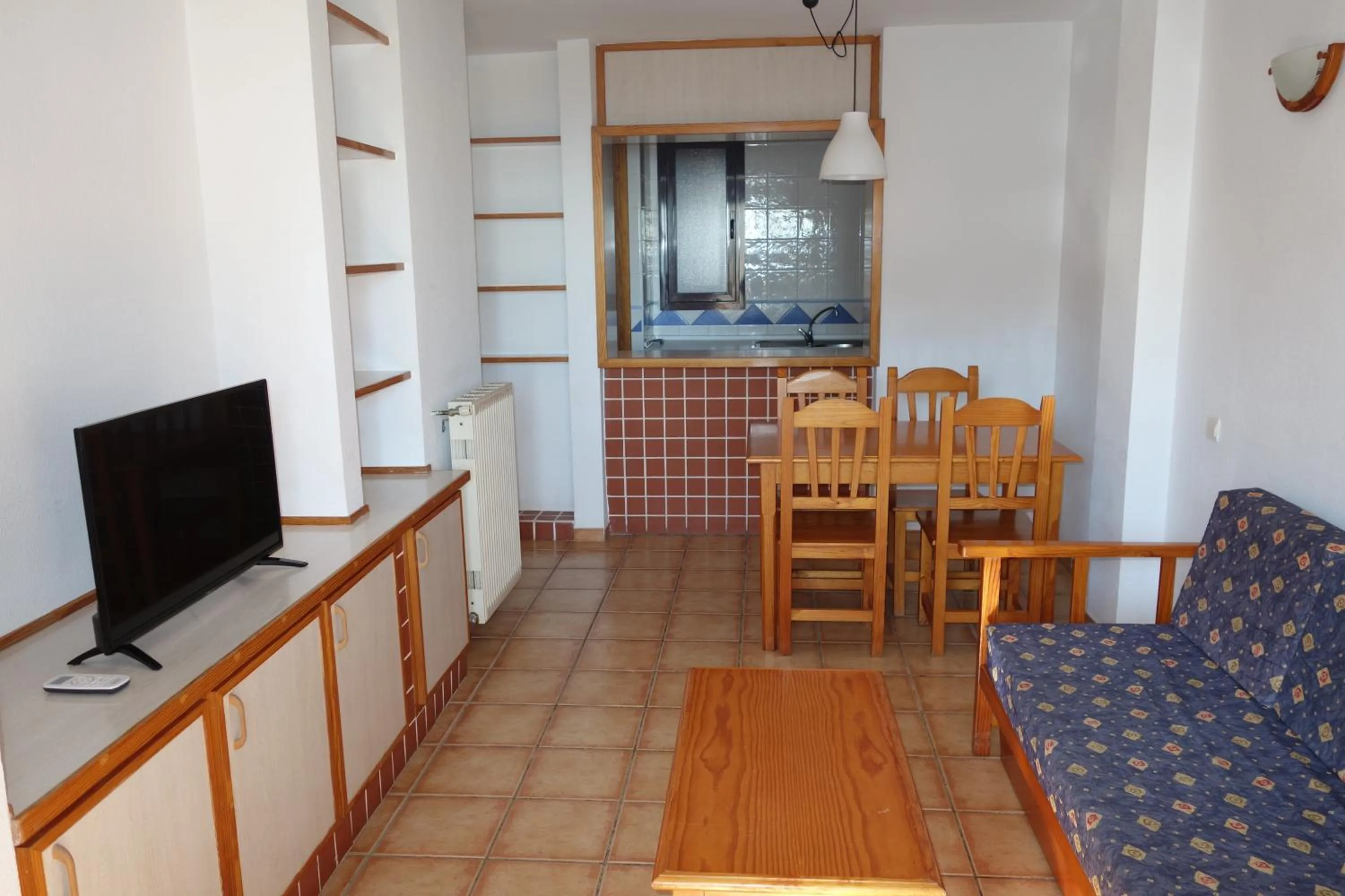 Photo of the whole room in Apartamentos Estrella De Mar
