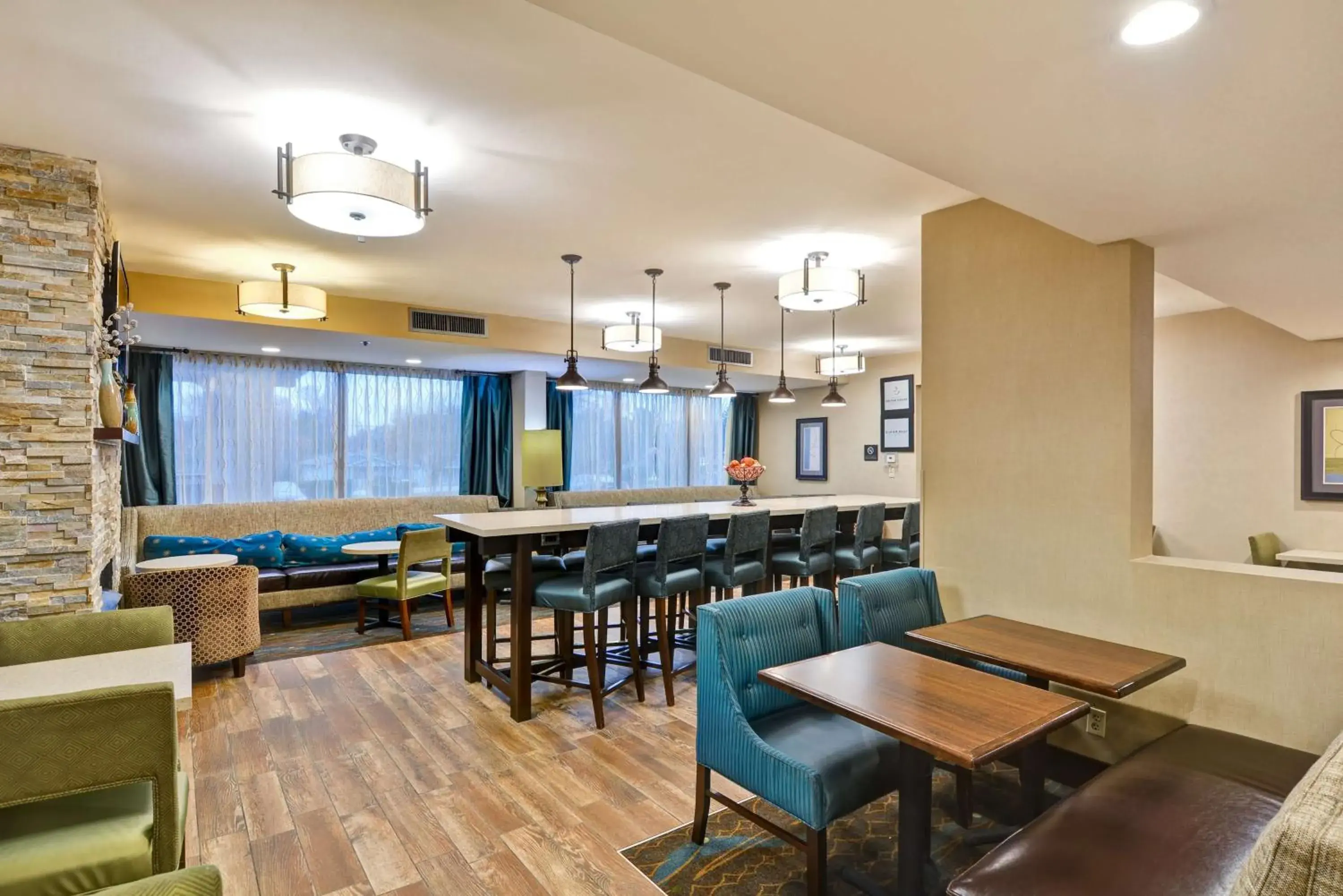 Lobby or reception in Hampton Inn Hendersonville Lobby or reception in Hampton Inn Hendersonville