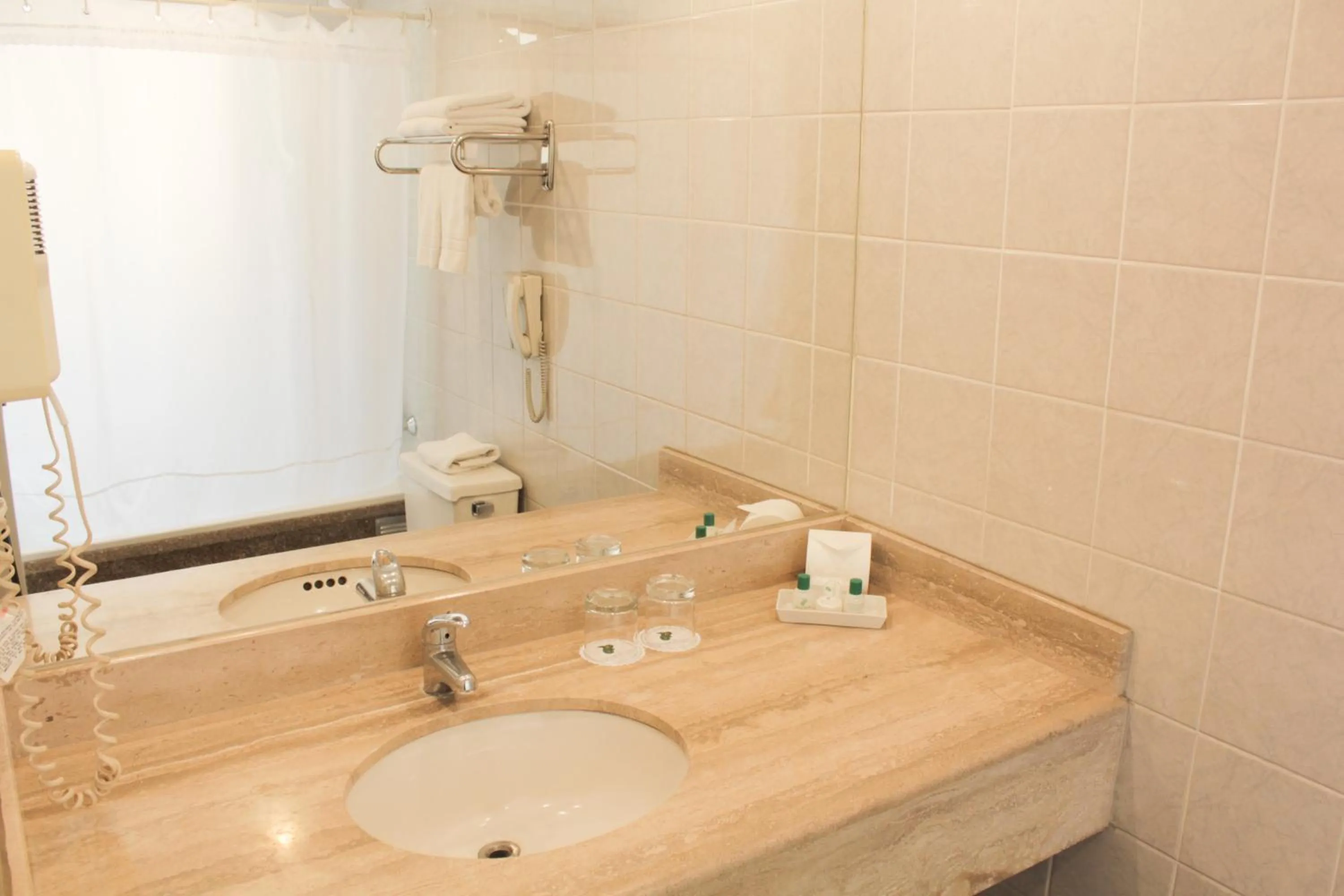 Bathroom in Hotel Leonardo da Vinci