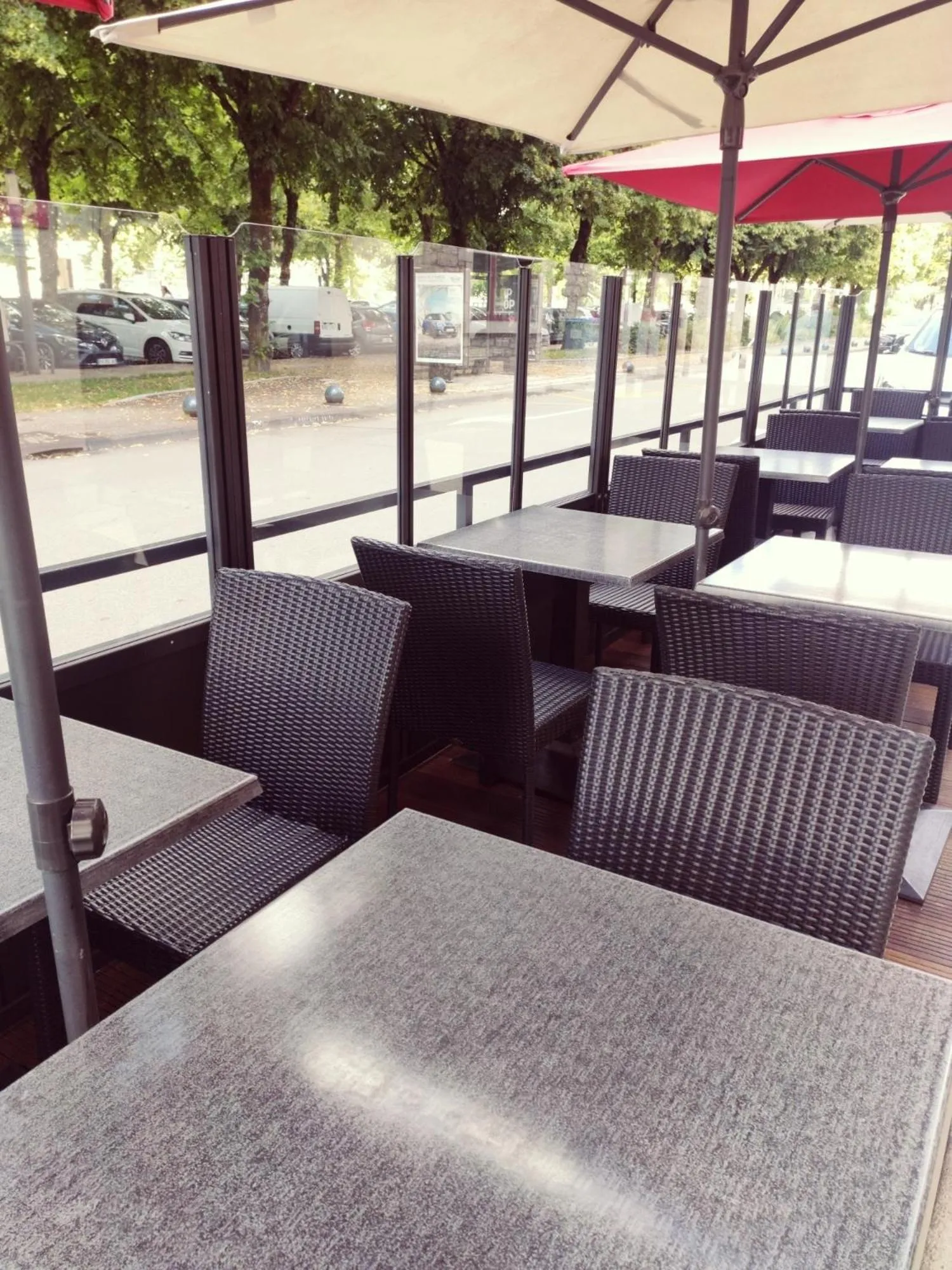 Property building in Logis Hotel du Parc-Restaurant - Le Rouget de Lisle