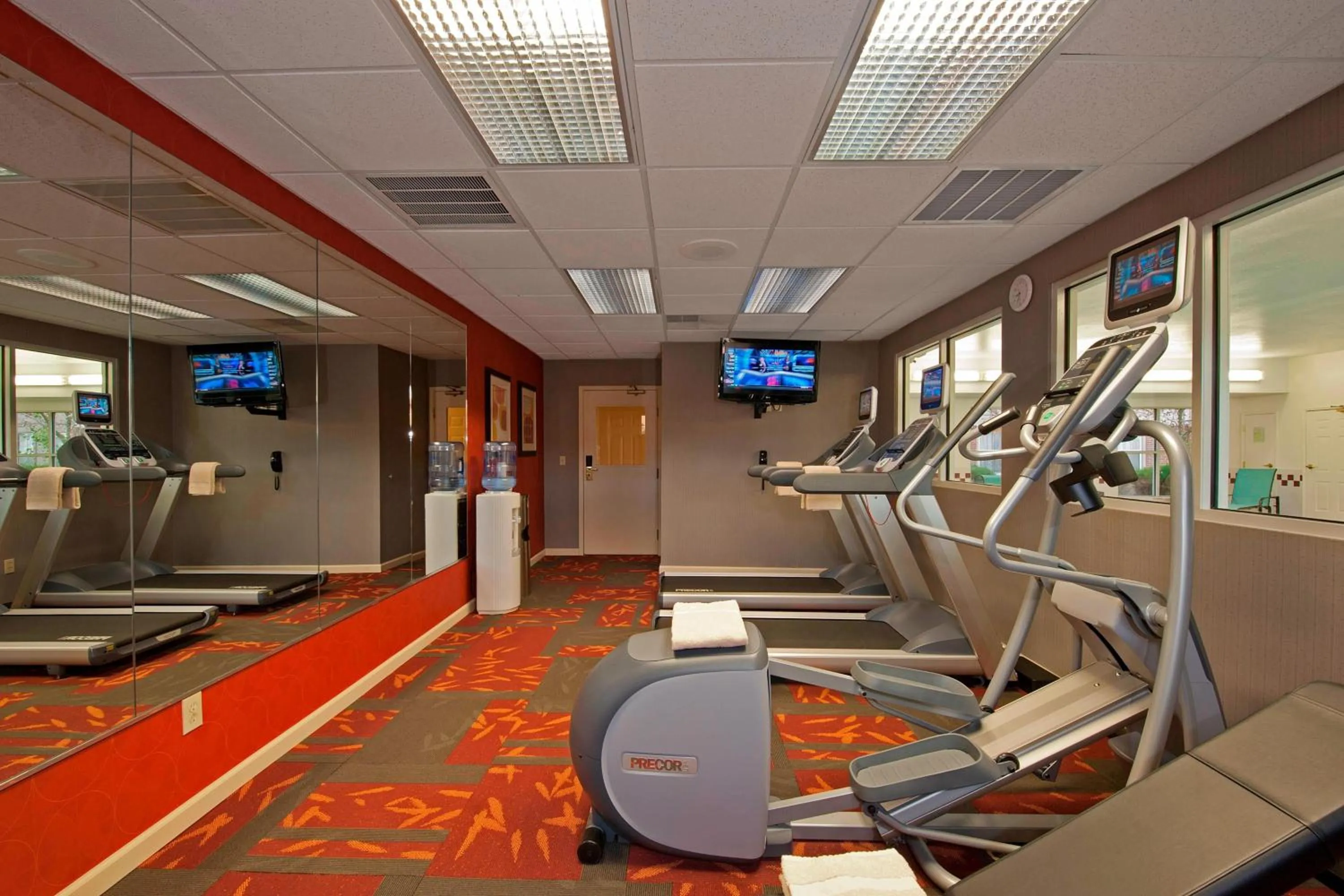 Fitness centre/facilities in Residence Inn Lansing West