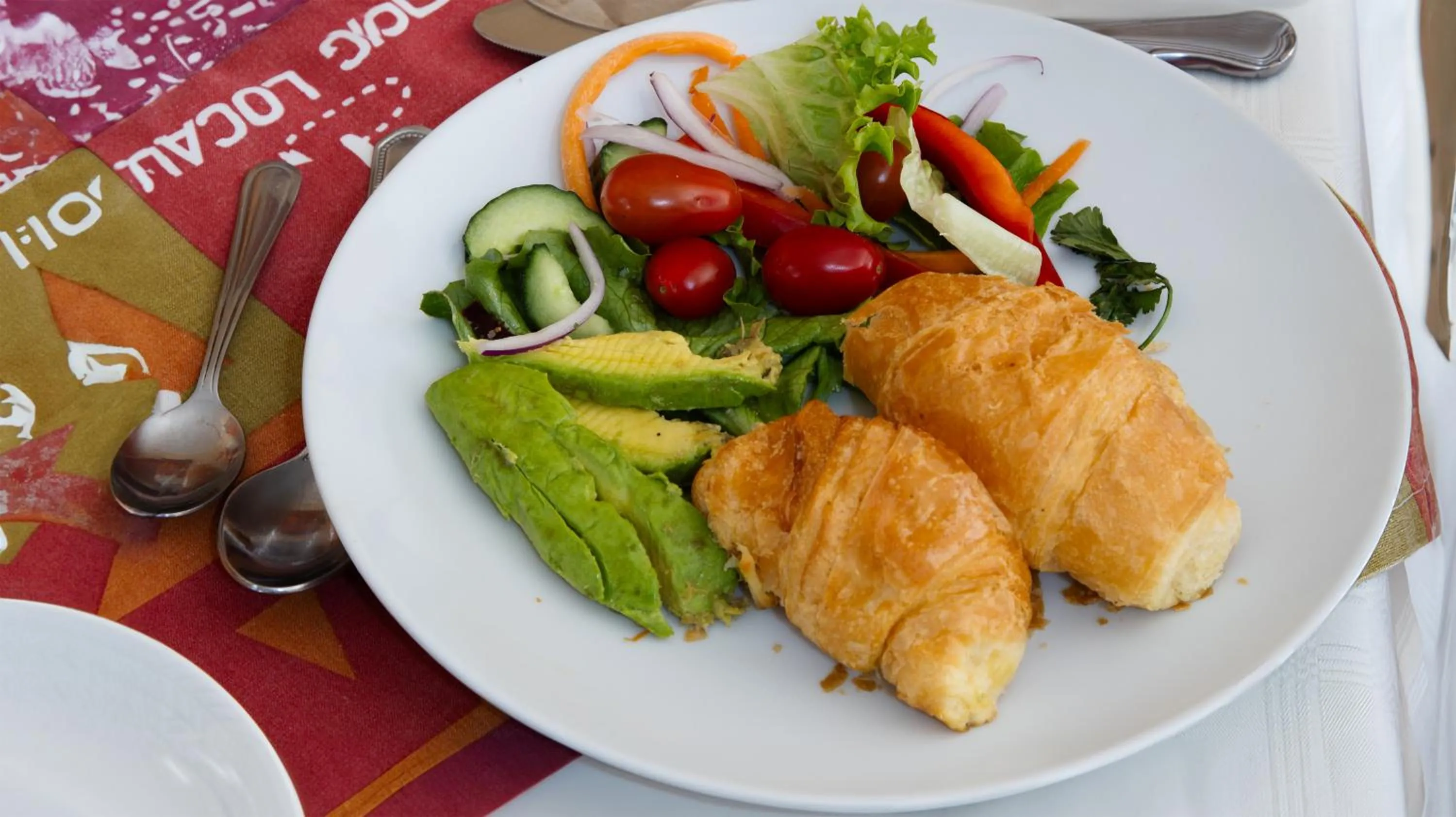 Breakfast in Woodpecker's Inn Guest House