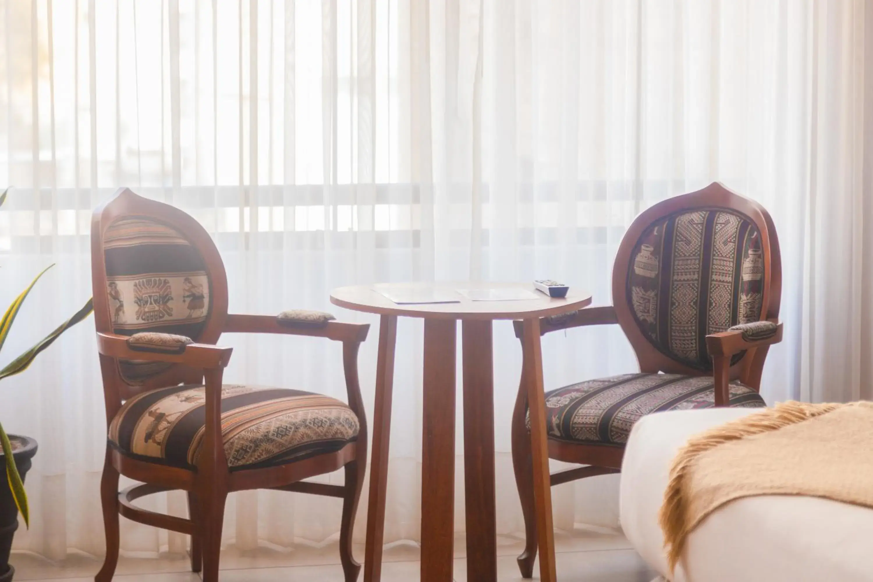 Family Room with Private Bathroom in NAIA Miraflores Lima Family Room with Private Bathroom in NAIA Miraflores Lima