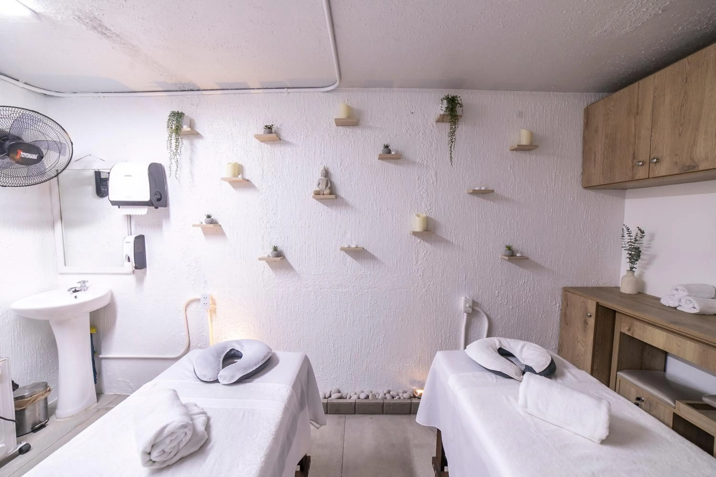 Spa and wellness centre/facilities in NAIA Miraflores Lima