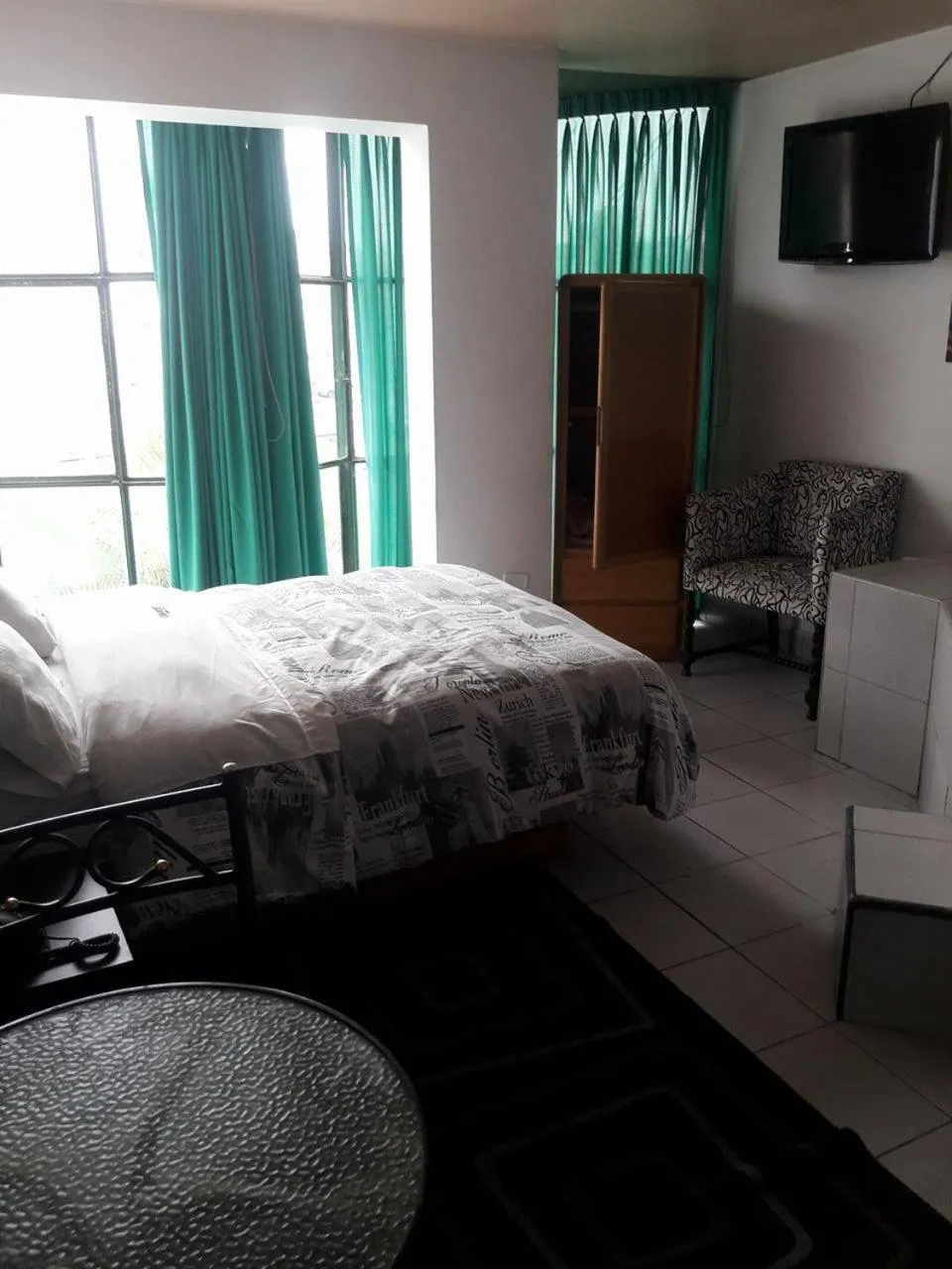 Bed in CasaHotel Jockey Plaza Mall