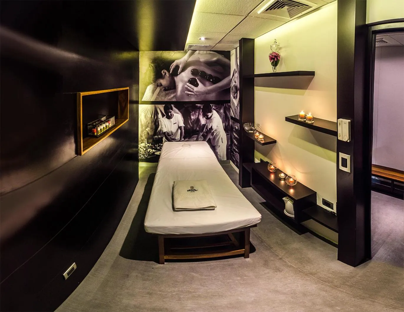 Massage in Del Pilar Miraflores Hotel