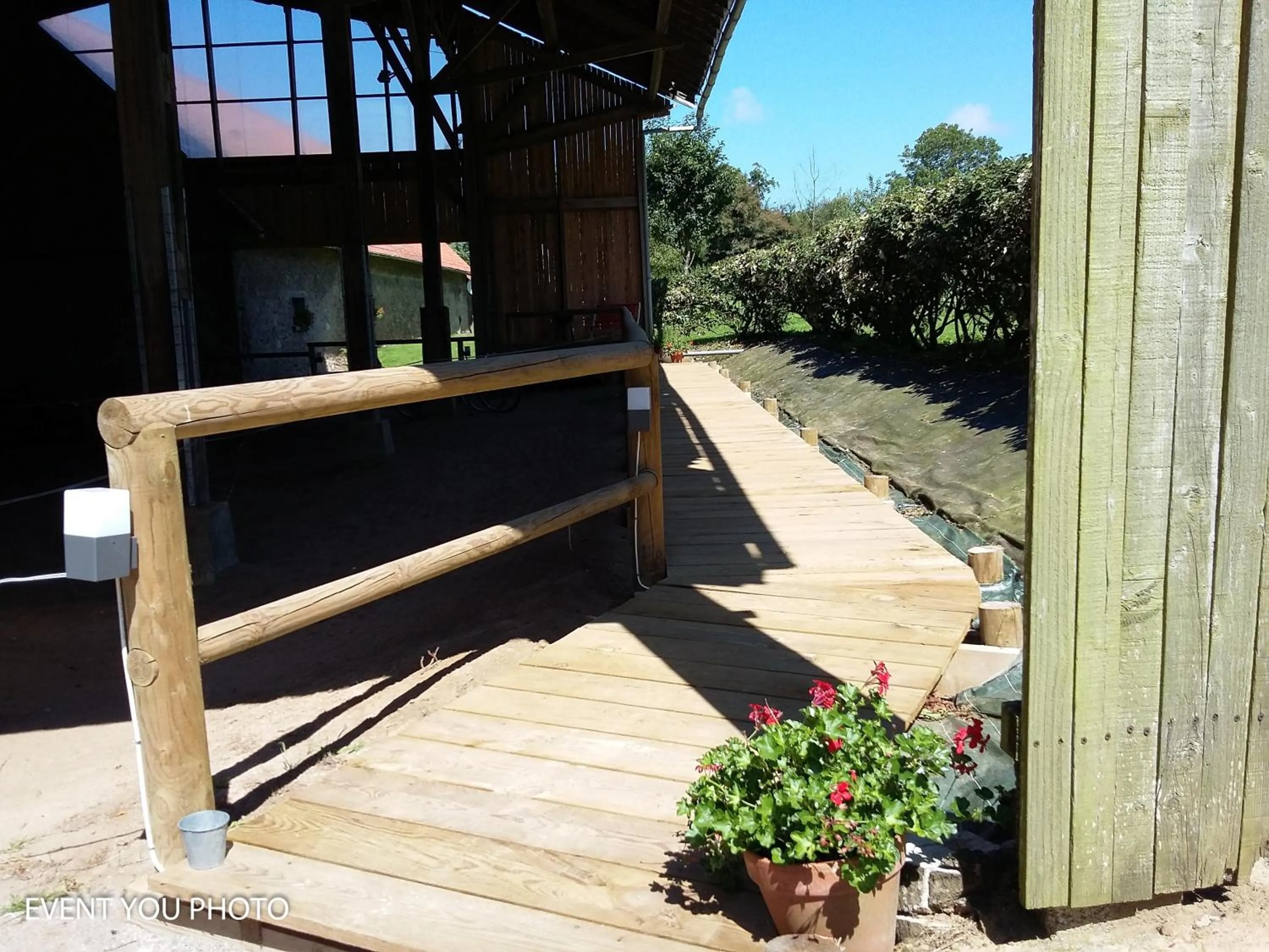 Garden in Les Hauts de la Cluse