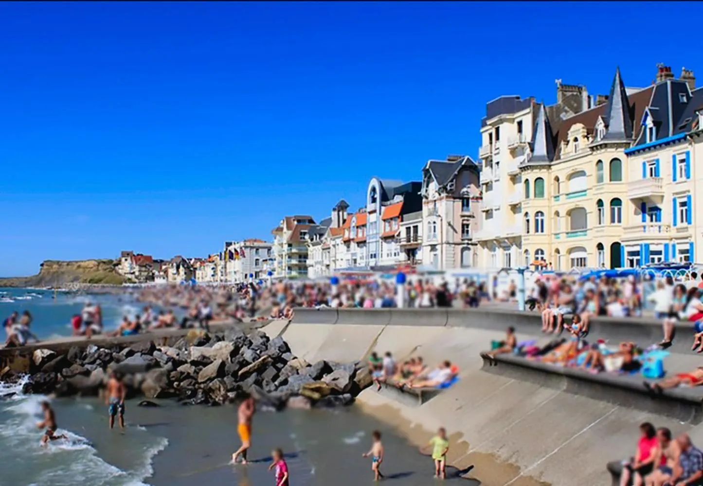 Beach in Les Hauts de la Cluse