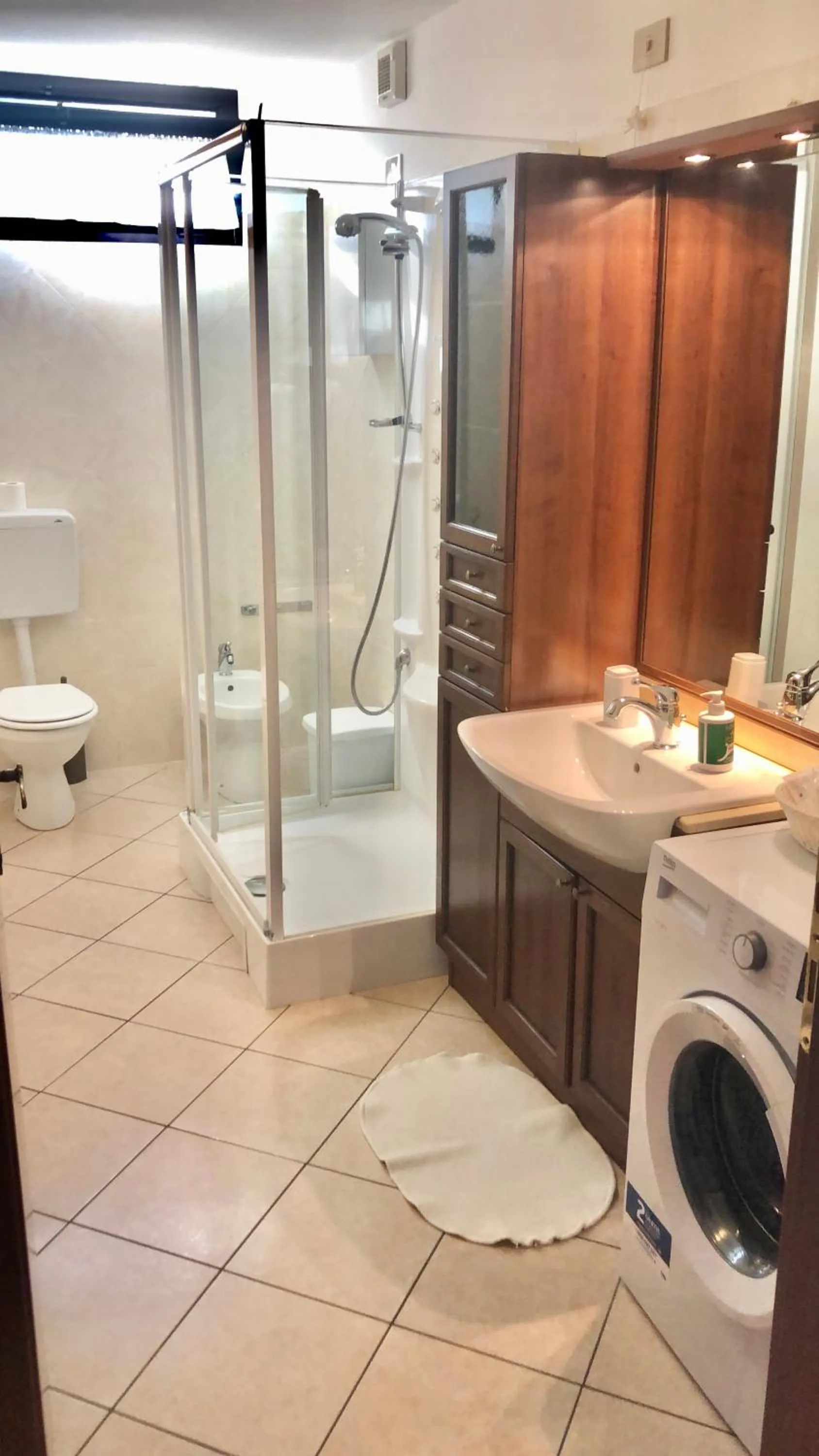 Shower in Antico Borgo Leone