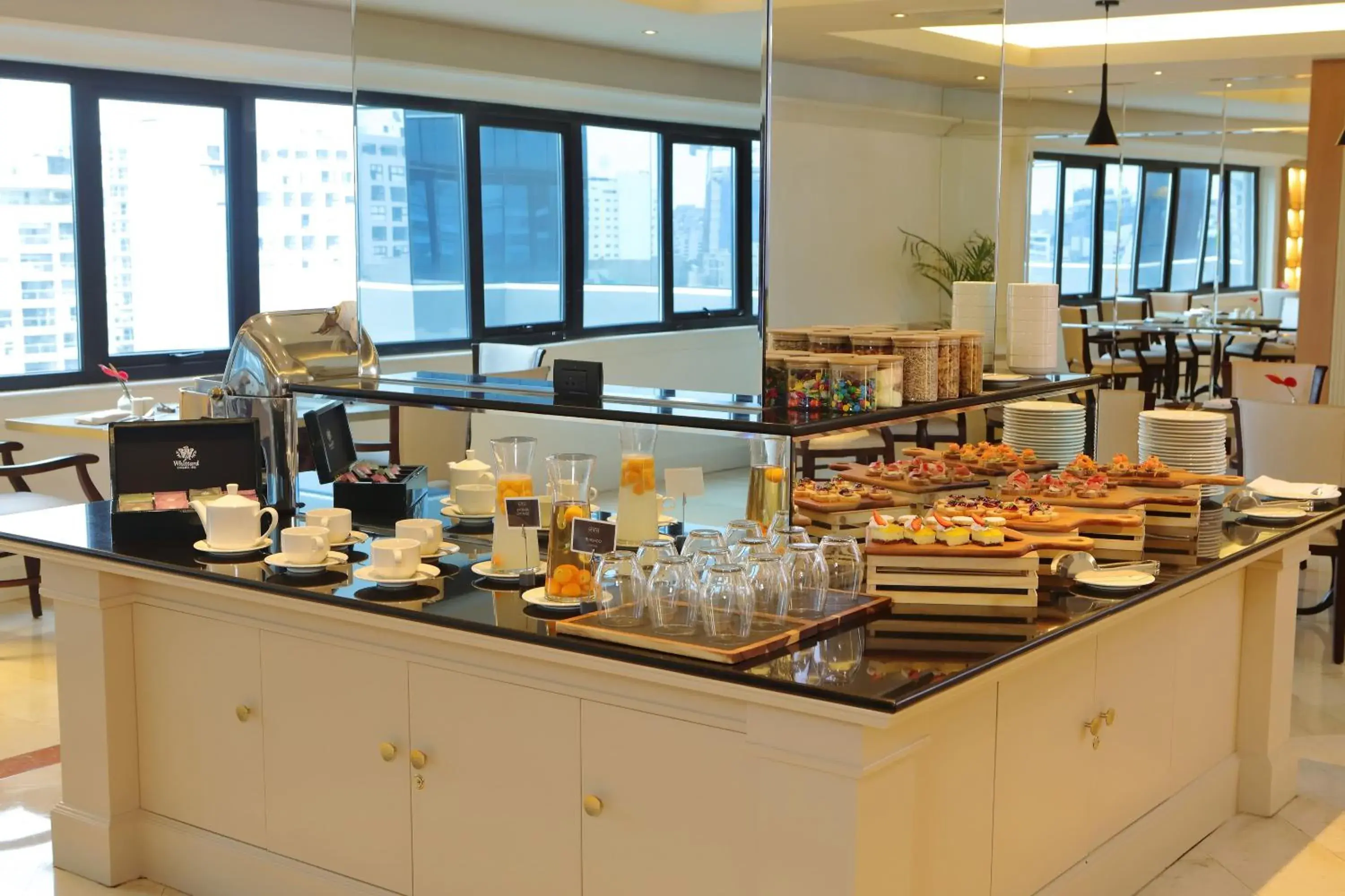 Restaurant/places to eat in Meliá Lima Restaurant/places to eat in Meliá Lima