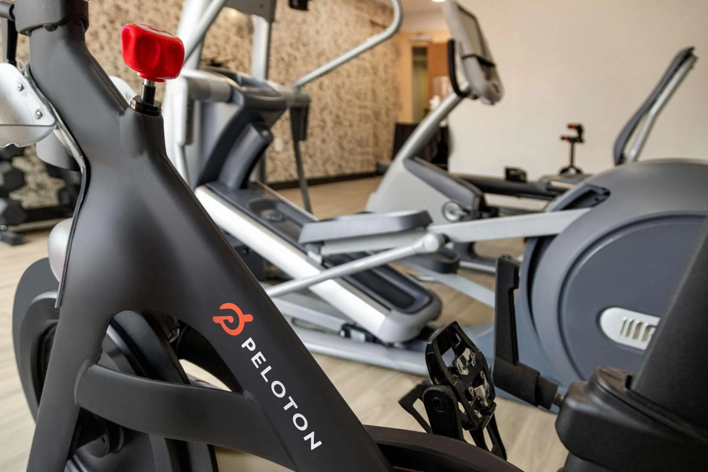 Fitness centre/facilities in Crowne Plaza Hotel Fort Myers at Bell Tower Shops, an IHG Hotel