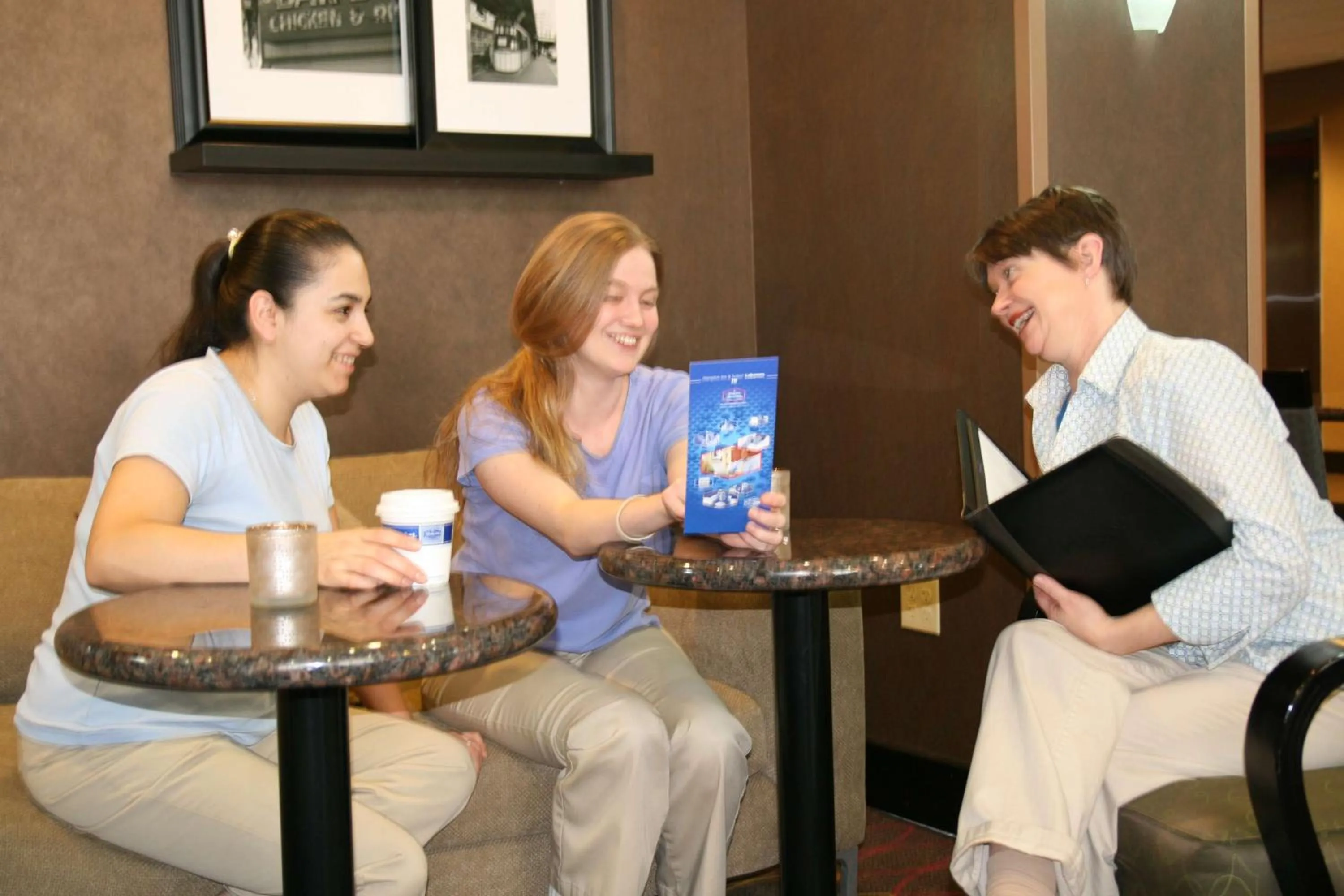 Lobby or reception in Hampton Inn & Suites Lebanon