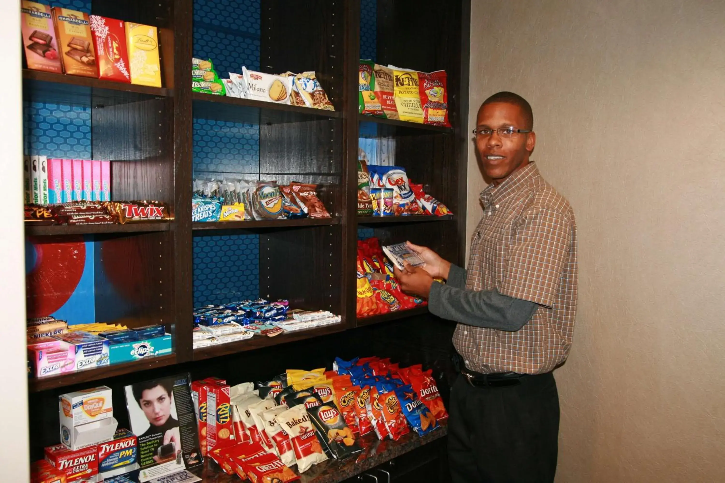 Restaurant/places to eat in Hampton Inn & Suites Lebanon Restaurant/places to eat in Hampton Inn & Suites Lebanon