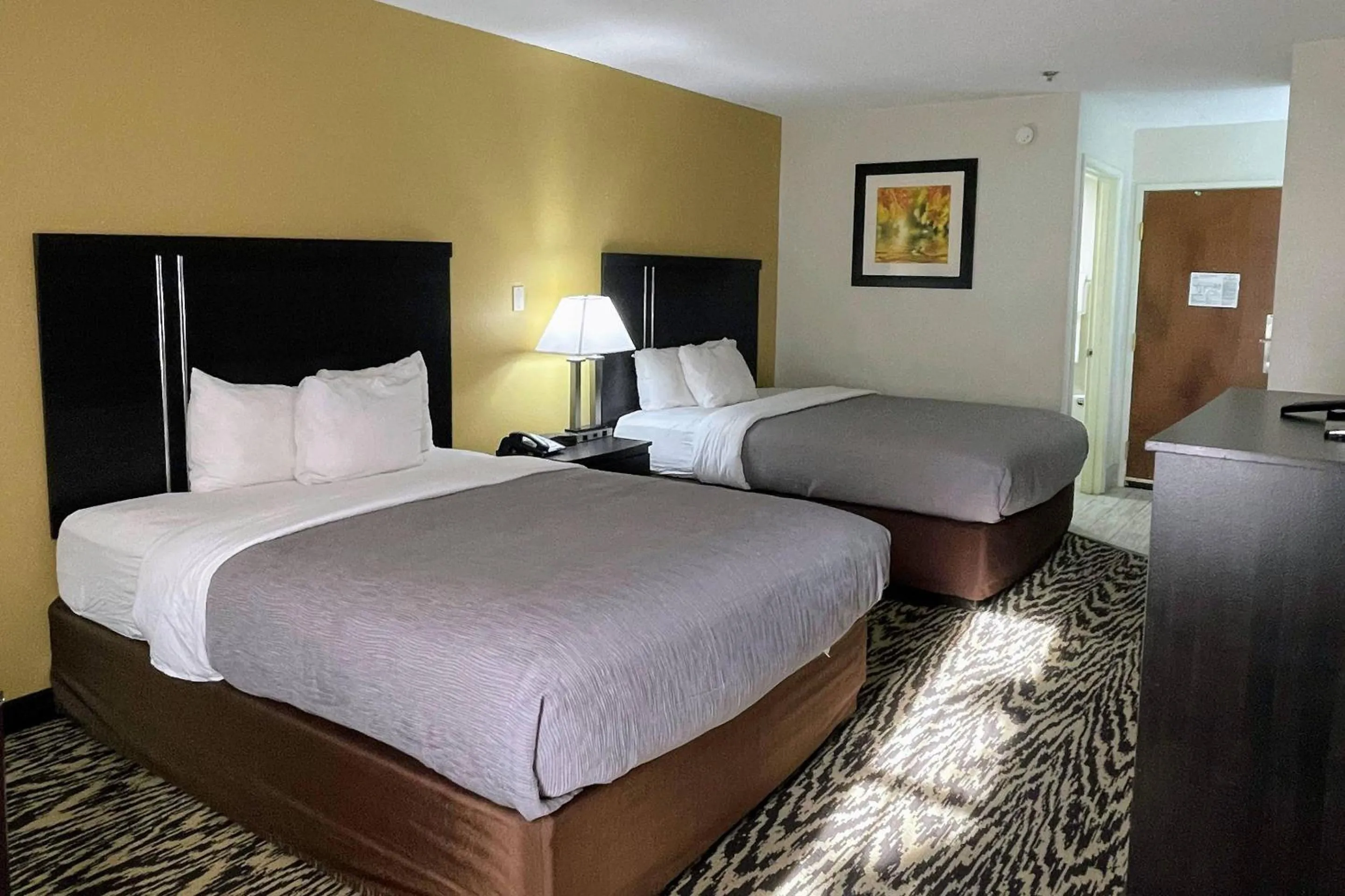 Bedroom, Bed in Quality Inn & Suites Clemmons I-40