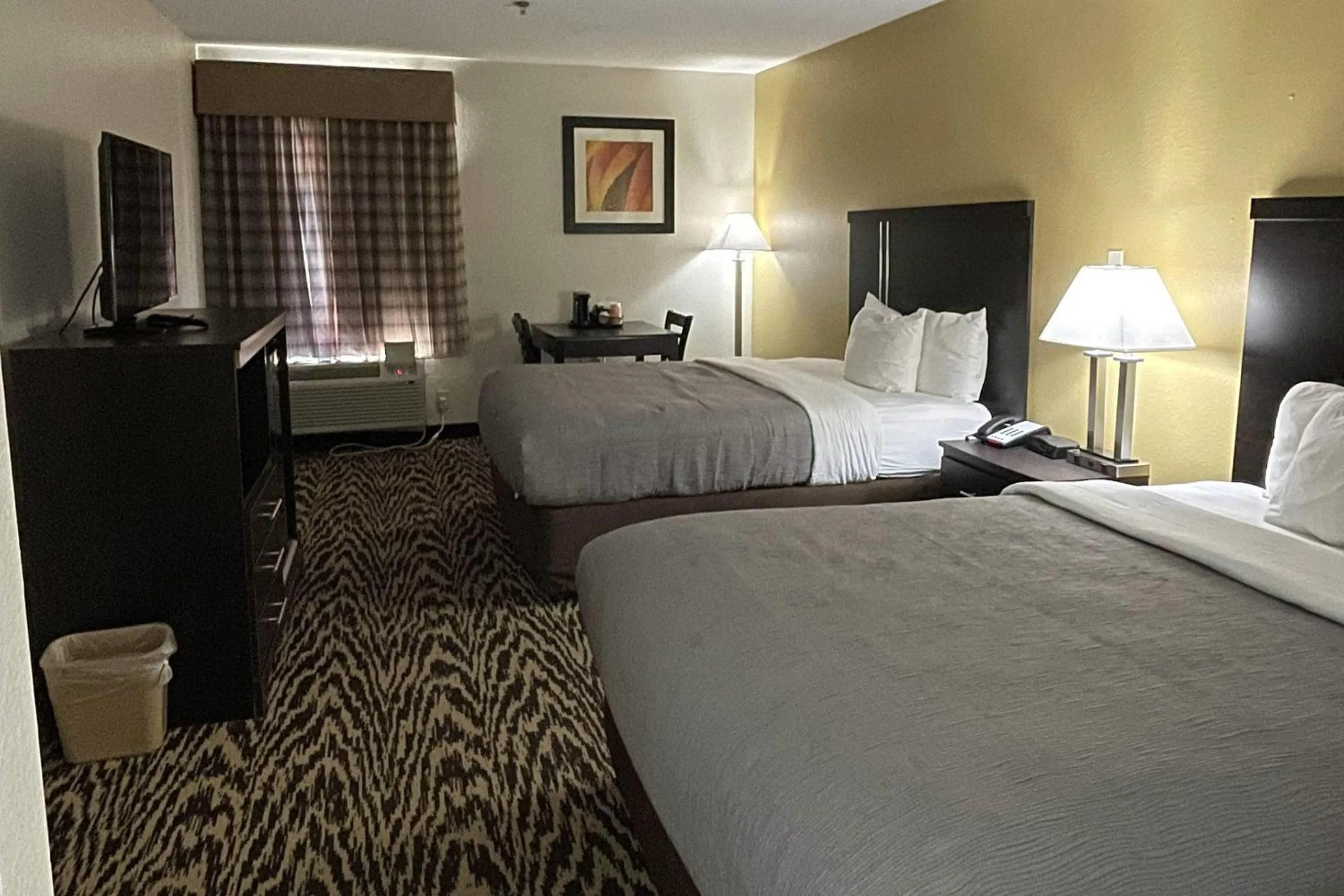 Bedroom, Bed in Quality Inn & Suites Clemmons I-40