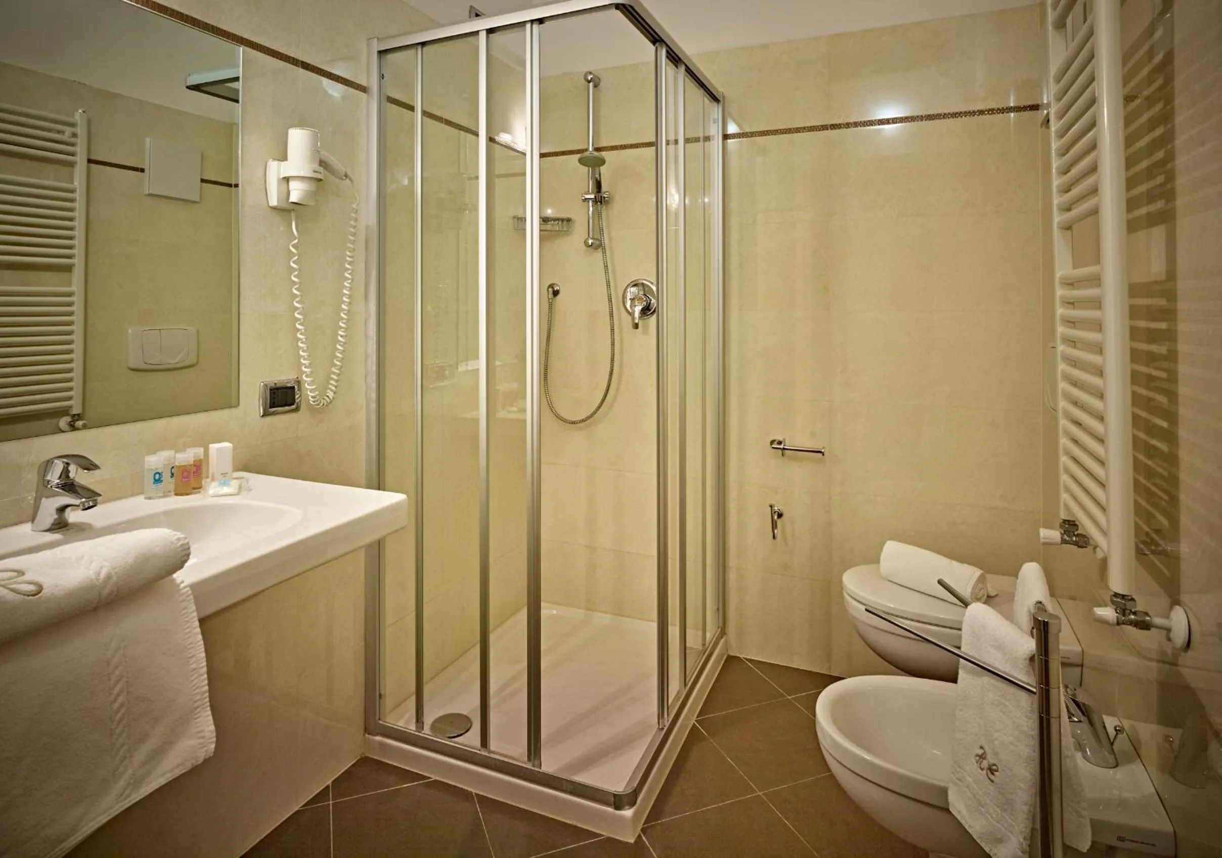 Bathroom in Romantic Hotel Excelsior