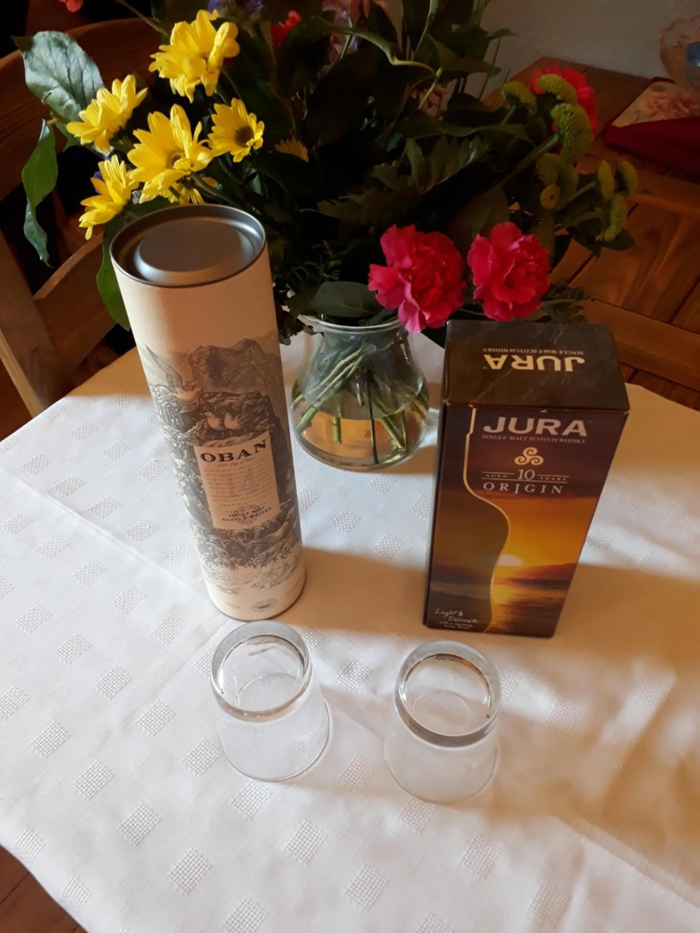 Alcoholic drinks in Another Room